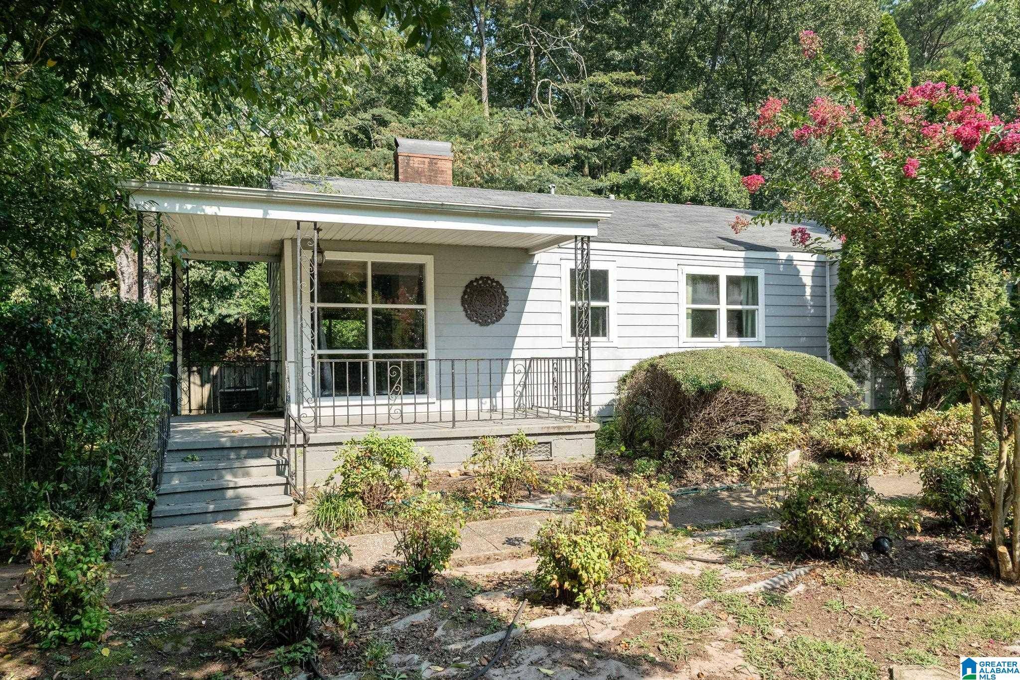 Birmingham, AL 35213,1348 CRESTHILL ROAD