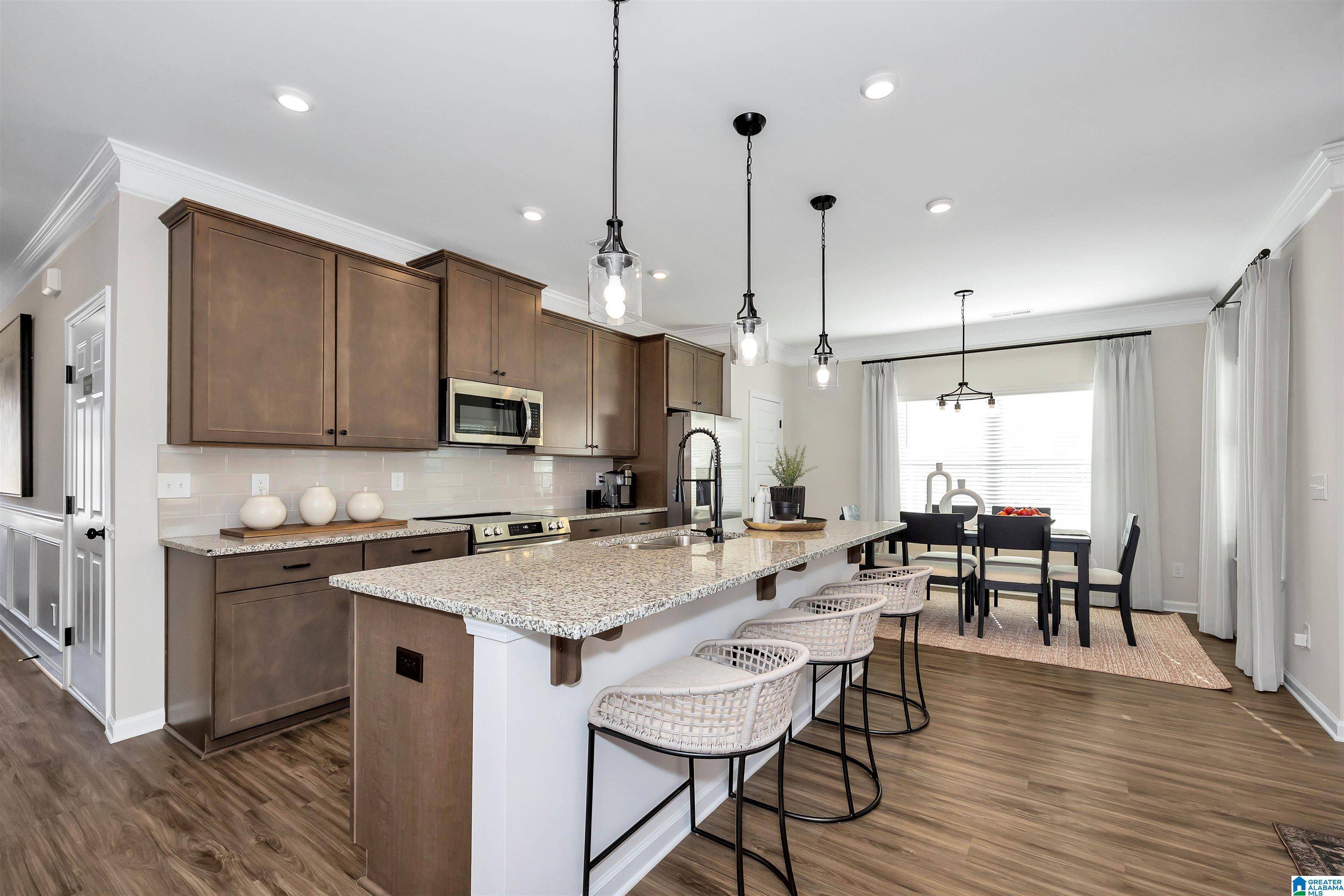 Leeds, AL 35094,2069 VALLEY RUN