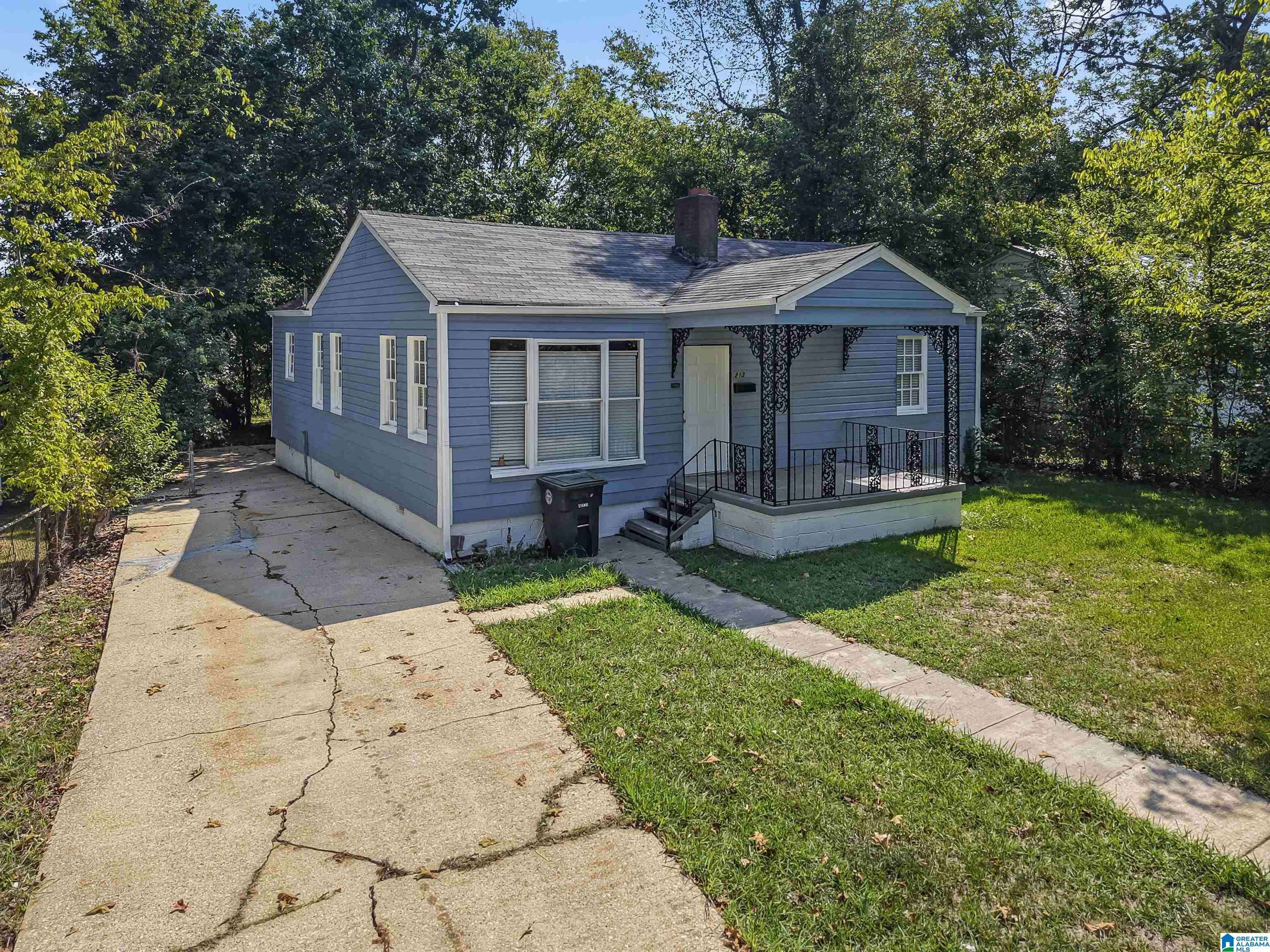 Birmingham, AL 35211,213 23RD STREET SW
