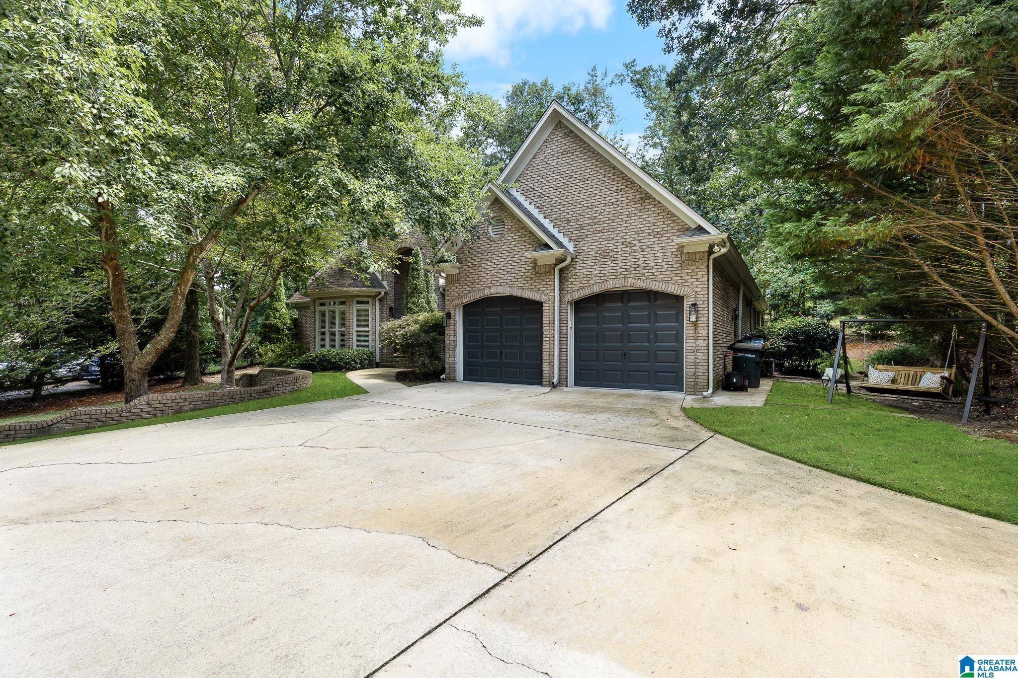 Birmingham, AL 35242,1080 HERMITAGE CIRCLE