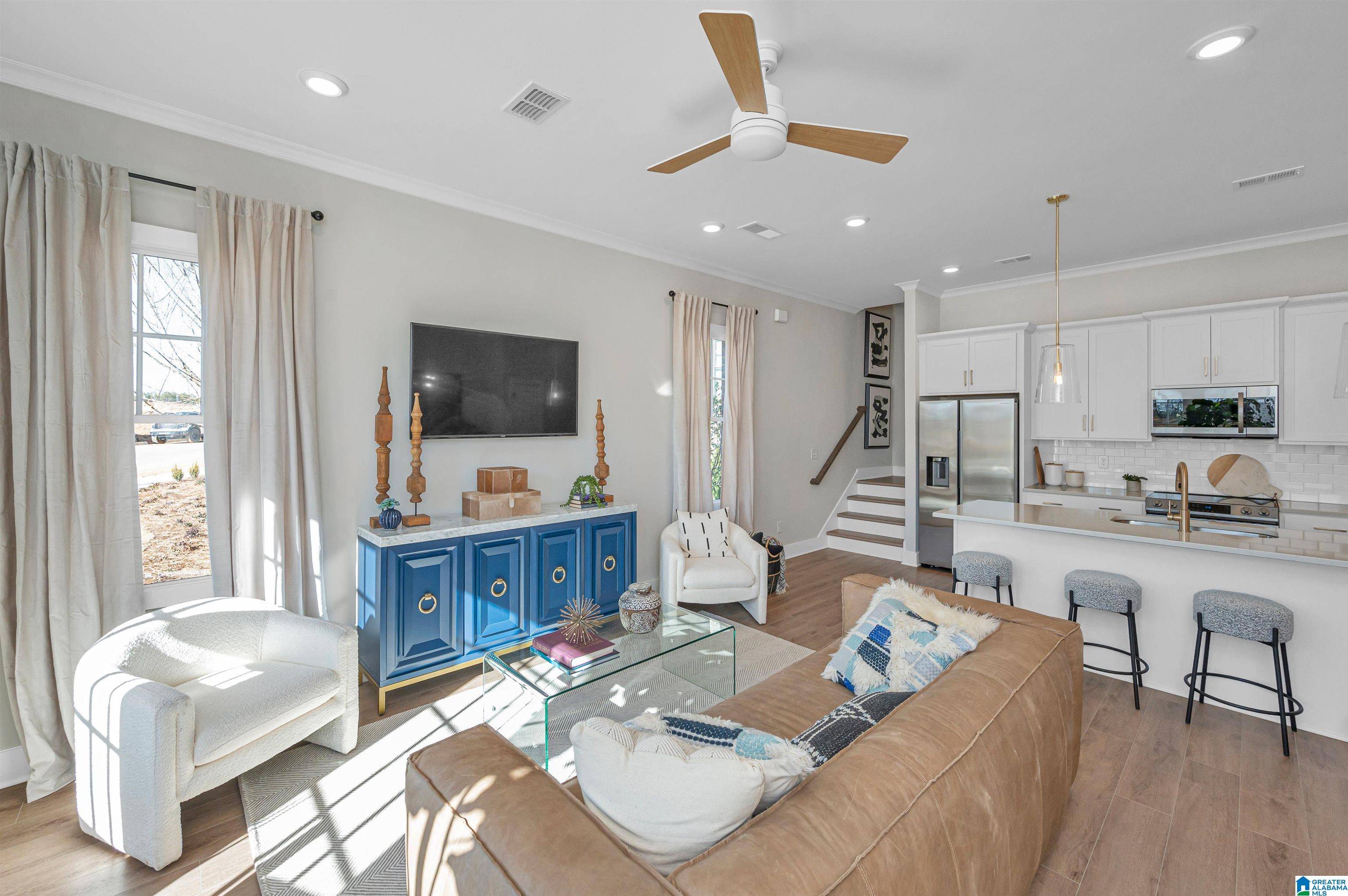 Hoover, AL 35244,1691 THATCHAM LANE #5581