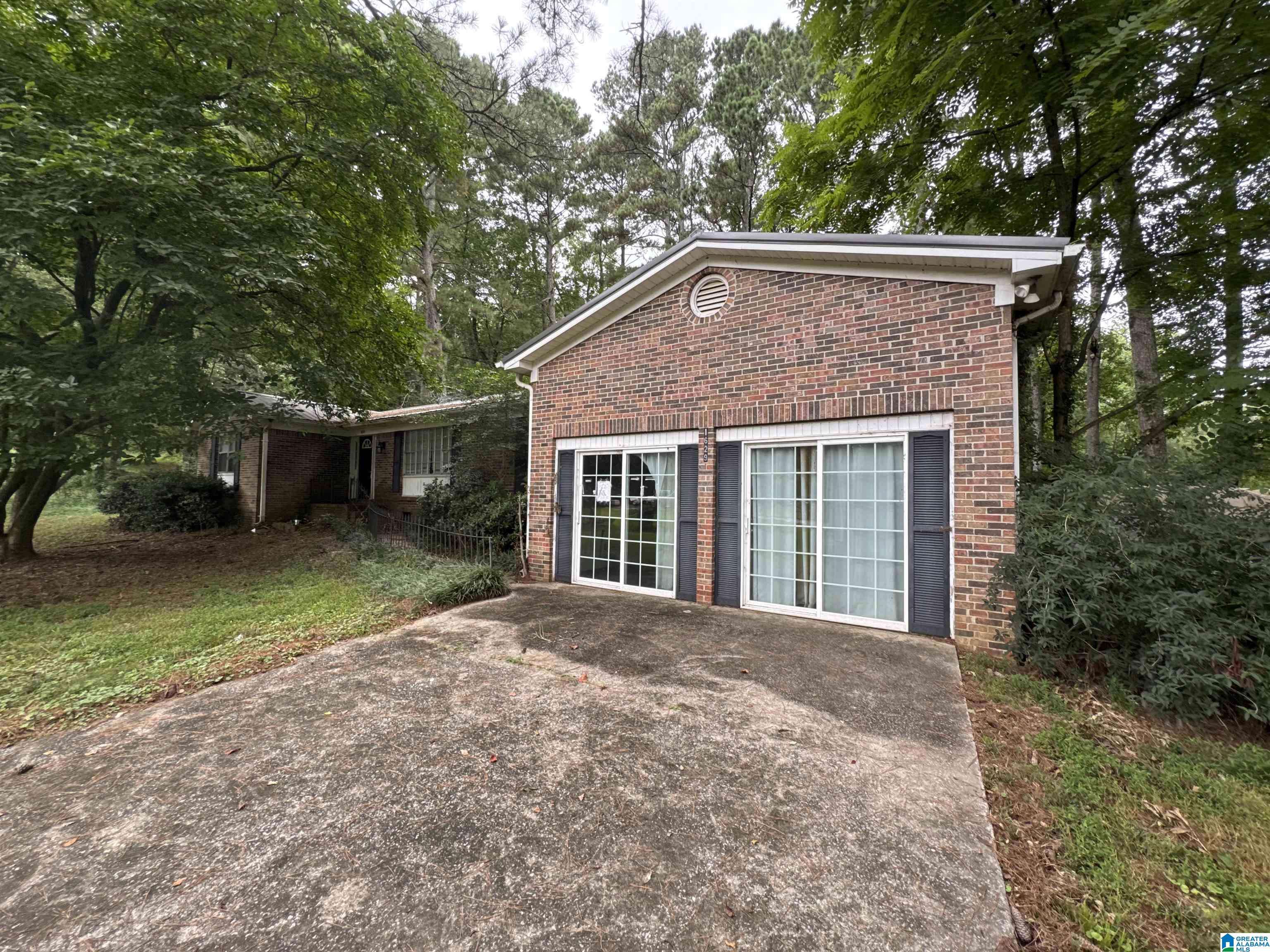 Cullman, AL 35055,1629 LAKEVIEW DRIVE NW