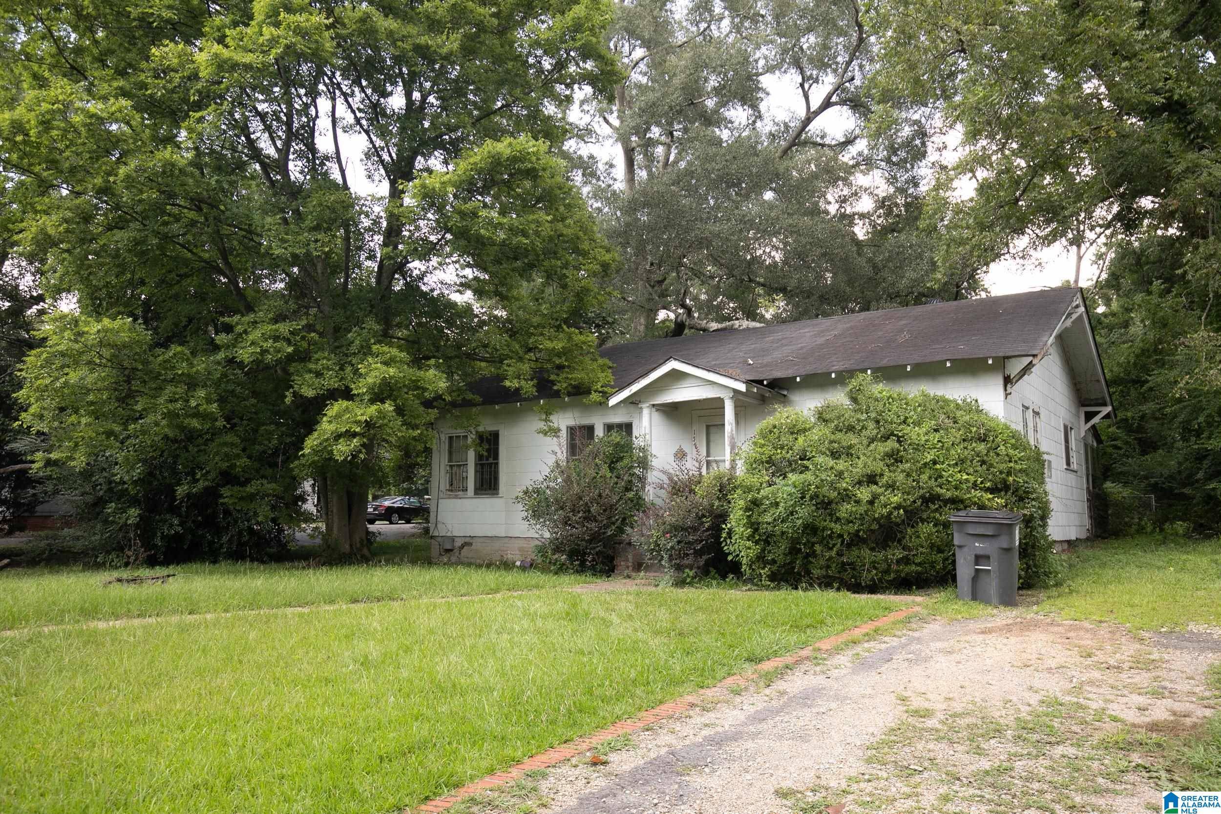 Hueytown, AL 35023,157 E CREST ROAD