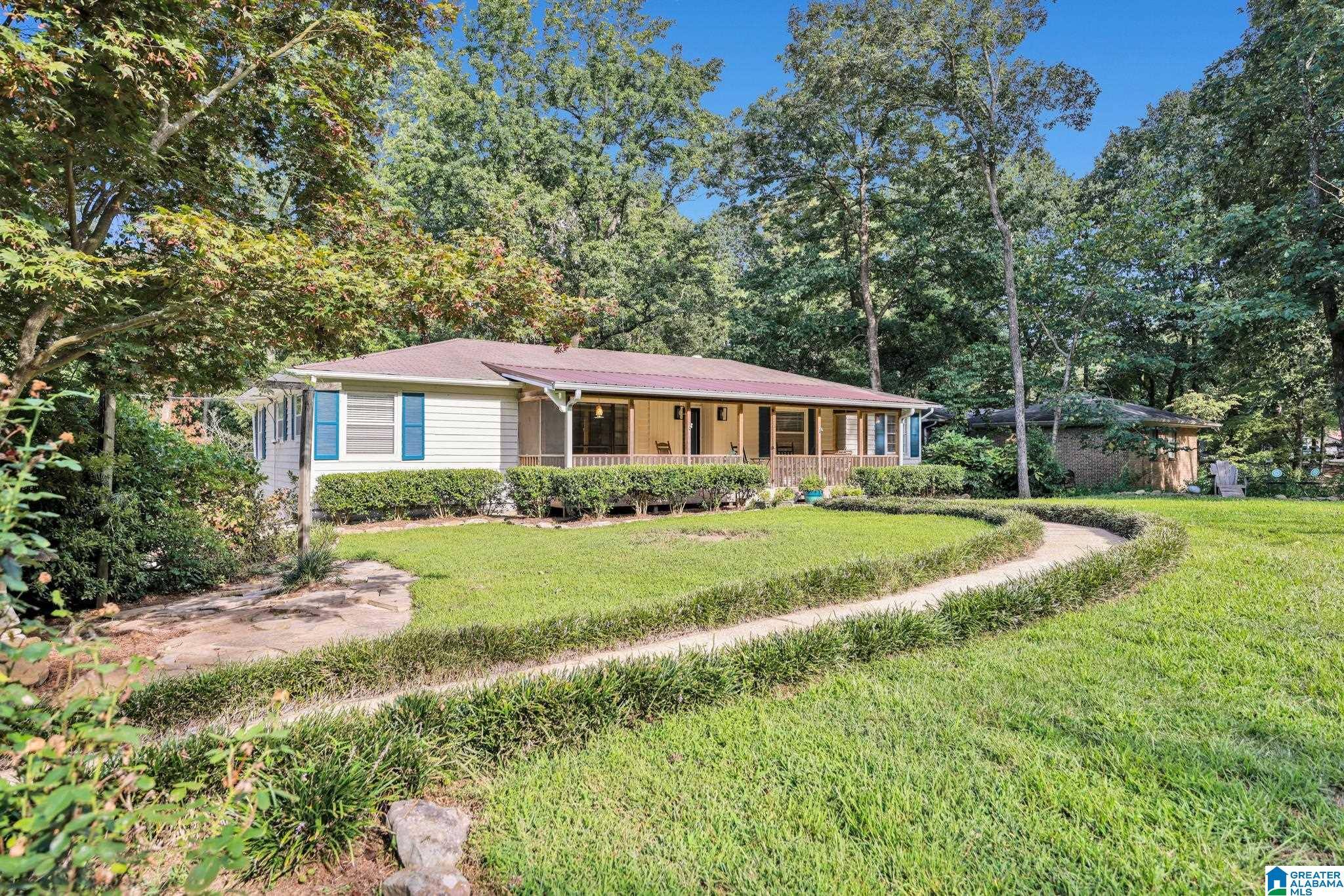 Pinson, AL 35126,8990 JADE LAKE ROAD W