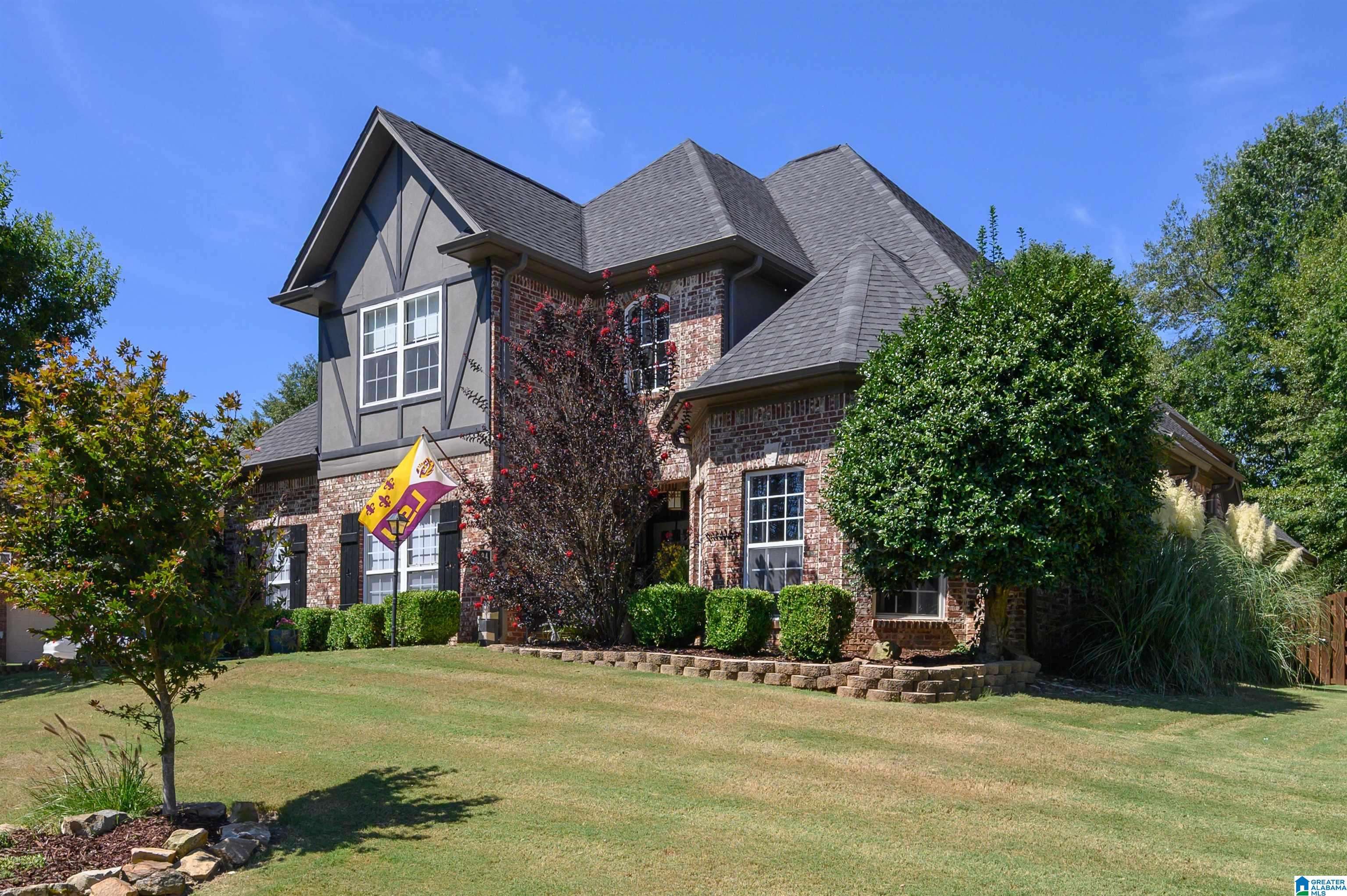 Trussville, AL 35173,8584 HIGHLANDS TRACE