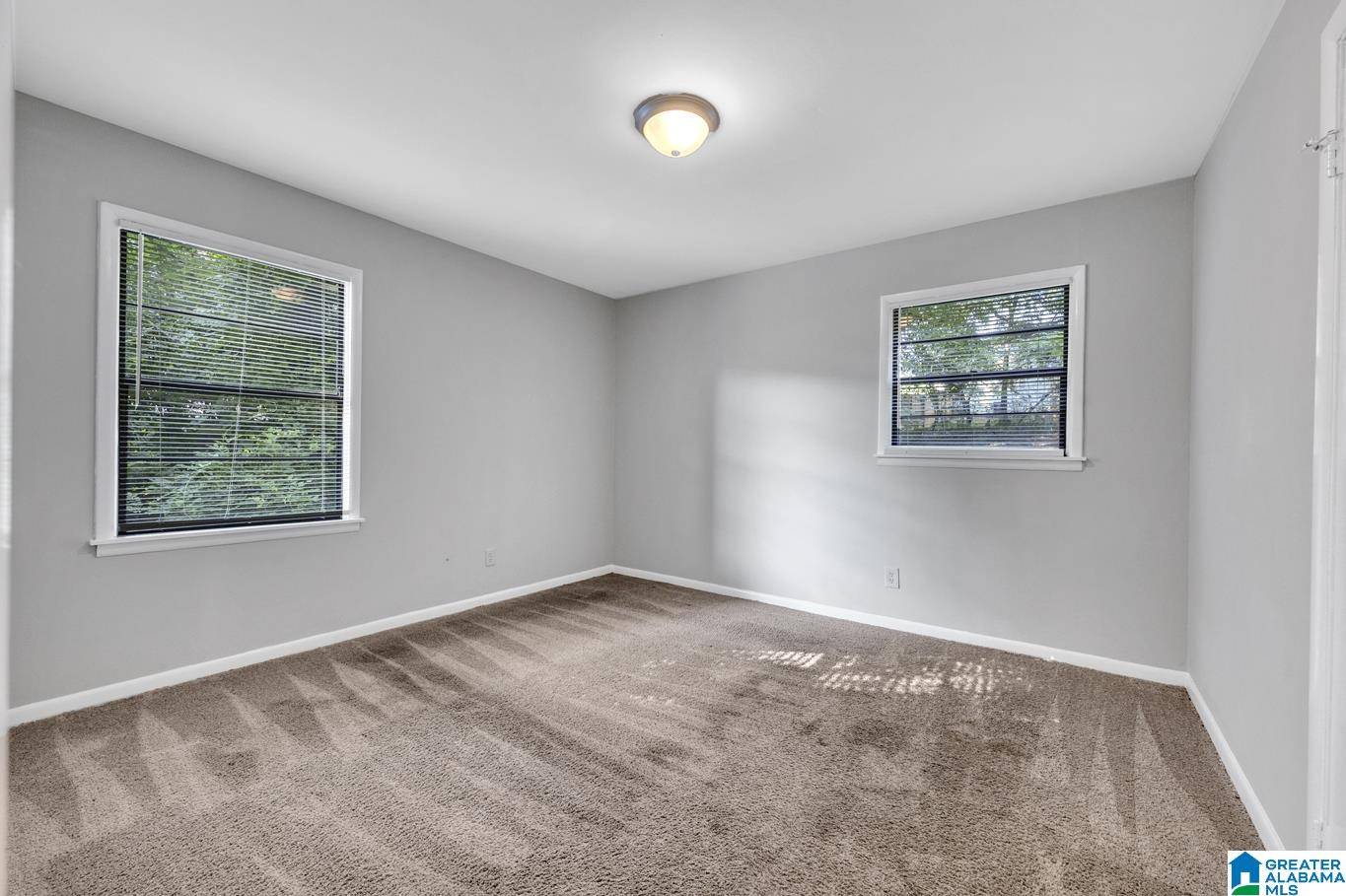 Center Point, AL 35215,513 20TH AVENUE NE