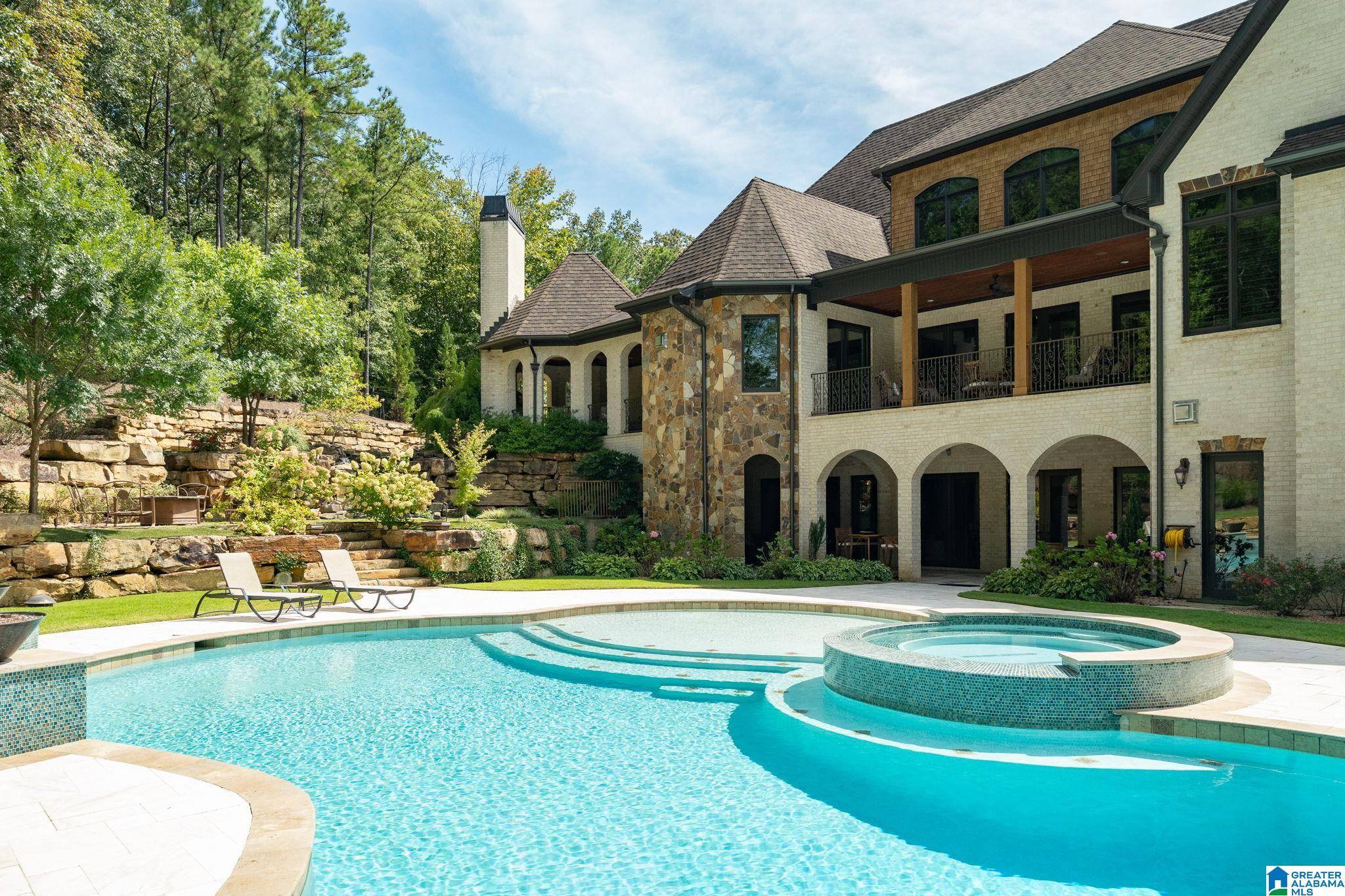 Indian Springs Village, AL 35124,107 CAHABA OAKS LANE