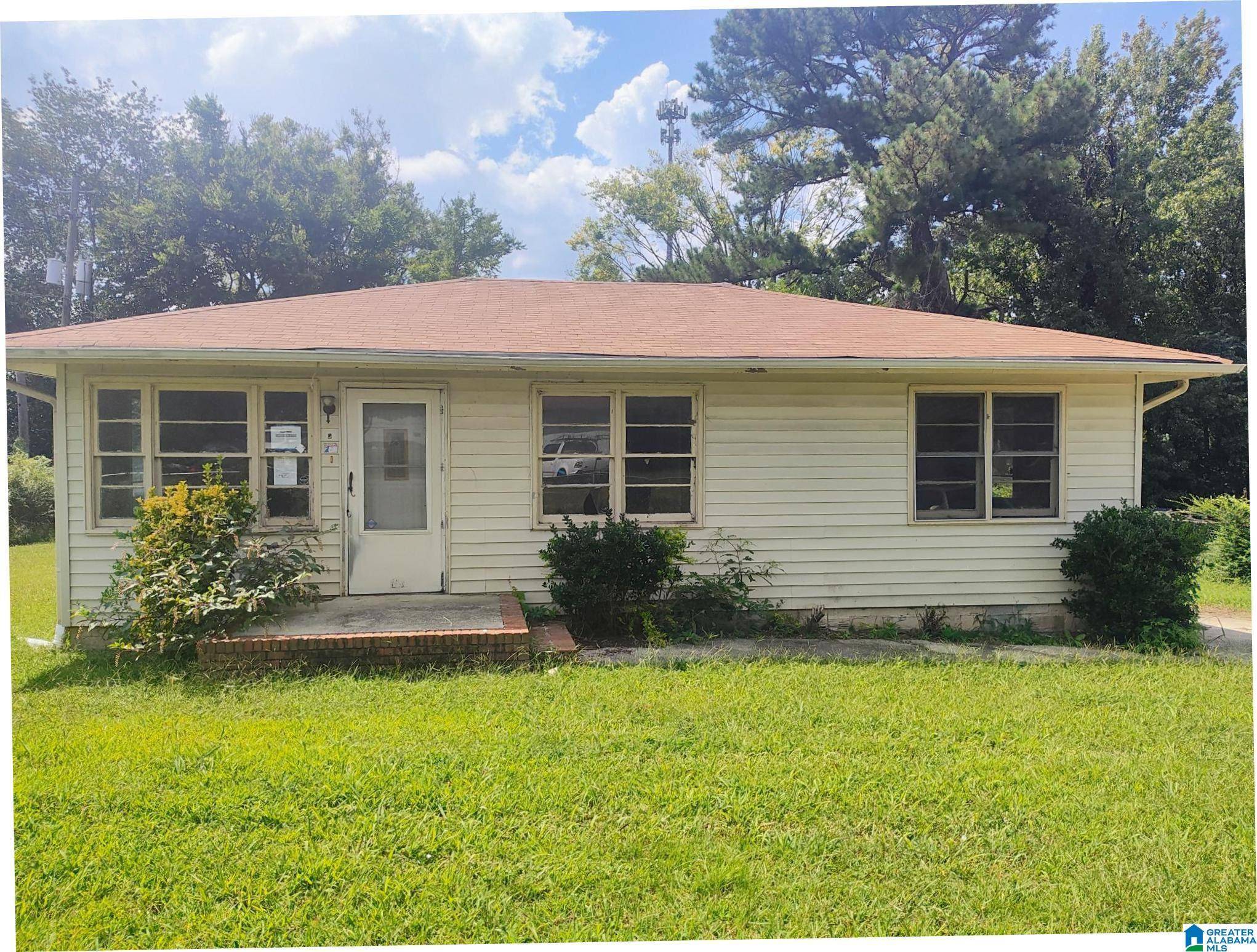 Center Point, AL 35215,5 21ST COURT NW