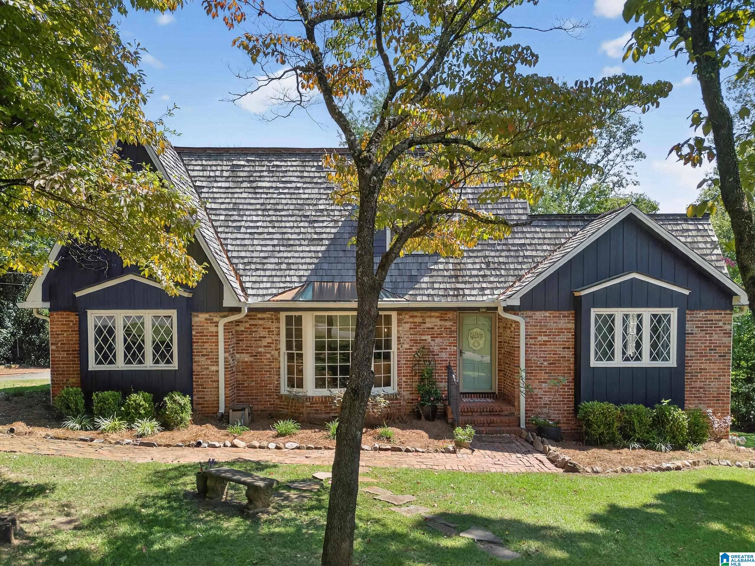Anniston, AL 36207,509 MARY LANE