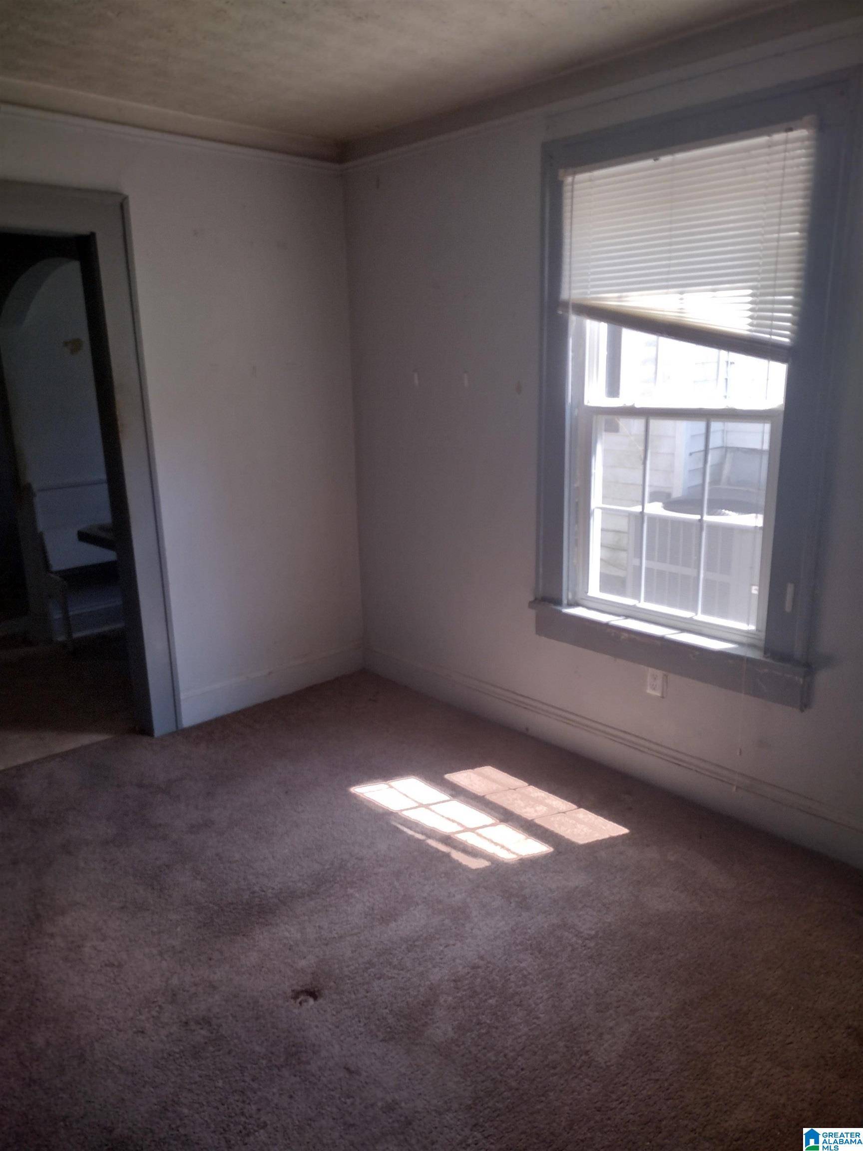 Anniston, AL 36207,523 & 525 WILMER AVENUE