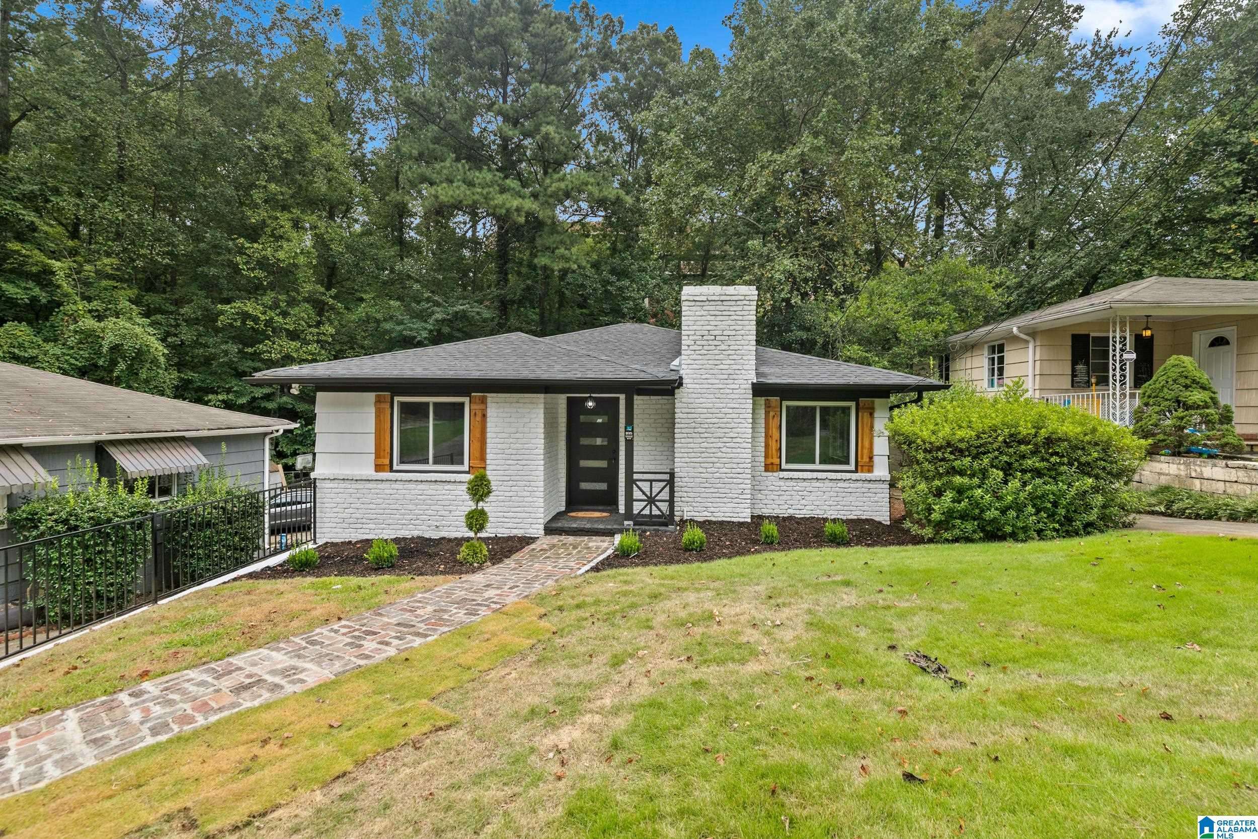 Homewood, AL 35209,1725 WINDSOR BOULEVARD