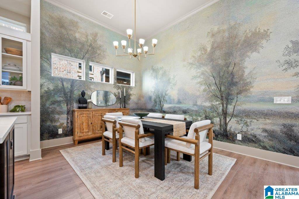 Hoover, AL 35244,6194 LONGMOOR ROAD