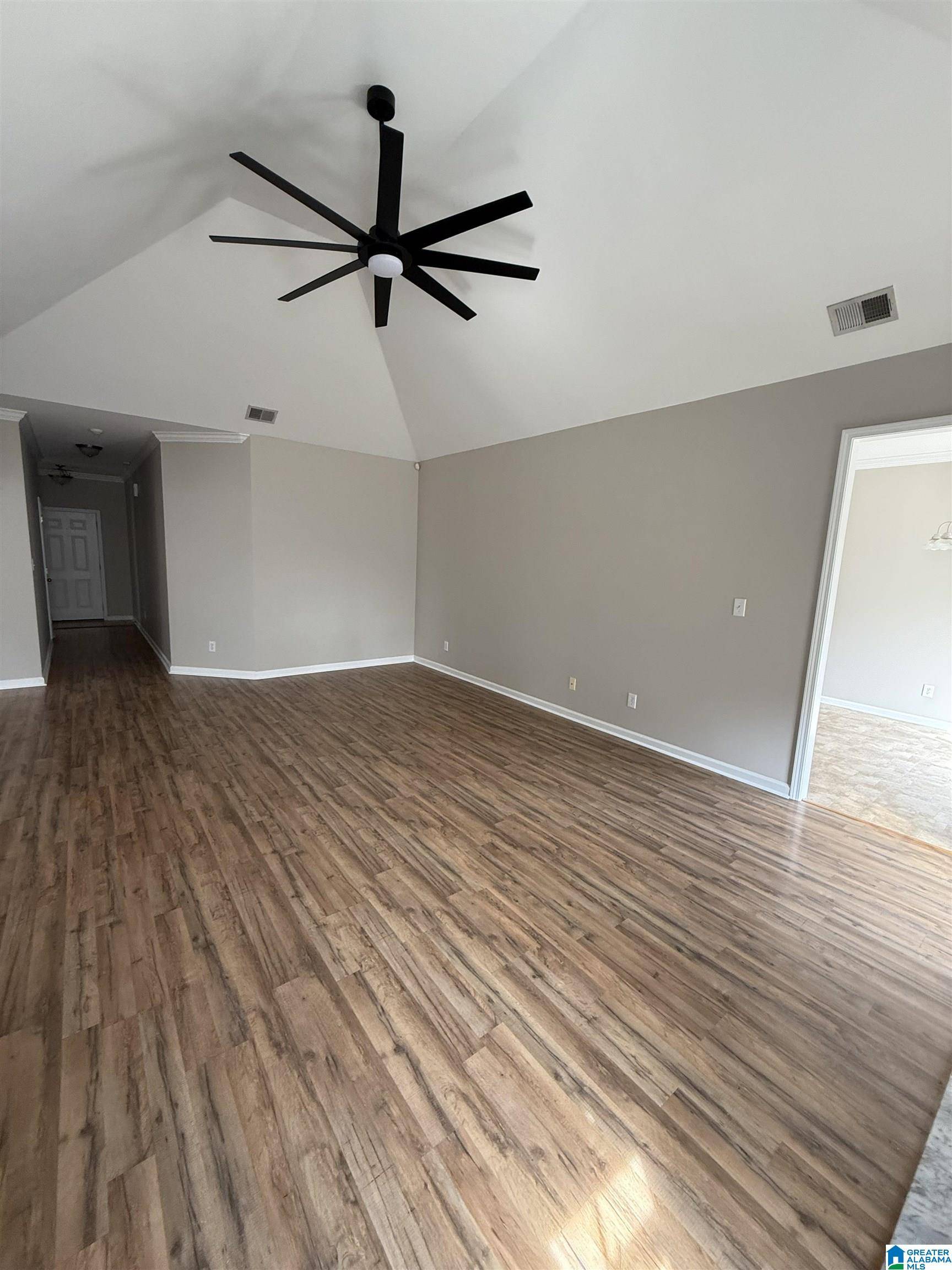 Calera, AL 35040,906 SAVANNAH LANE