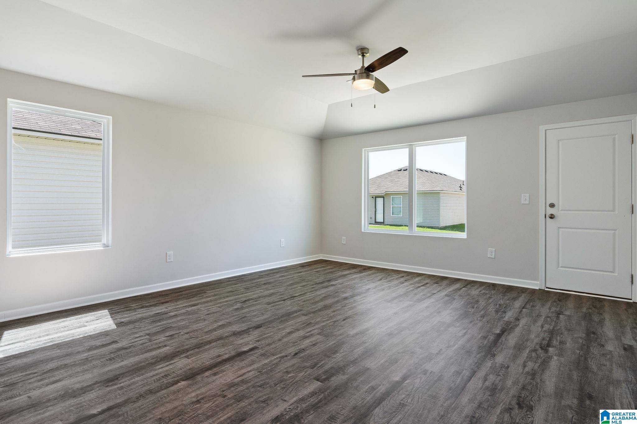 Childersburg, AL 35044,17 DOGWOOD STREET