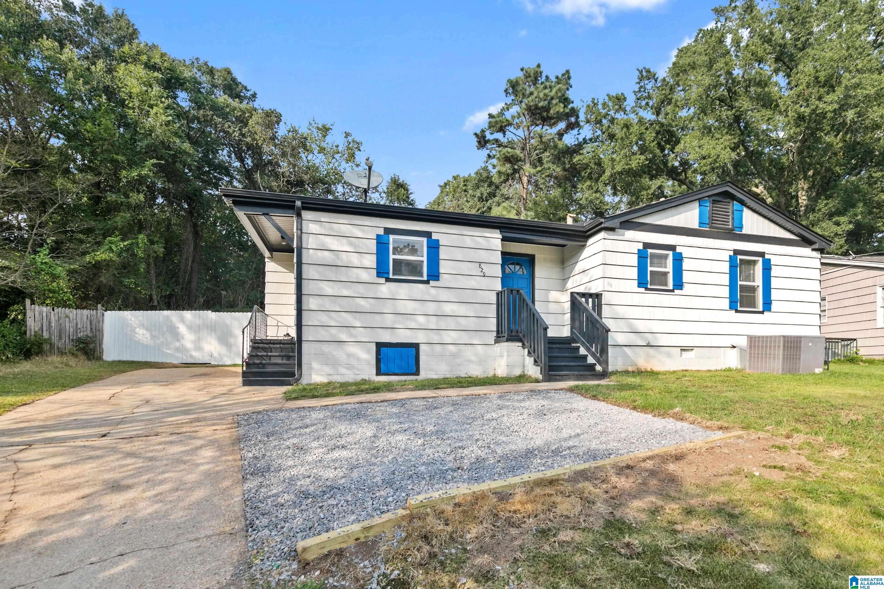 Birmingham, AL 35228,829 ALDEN AVENUE