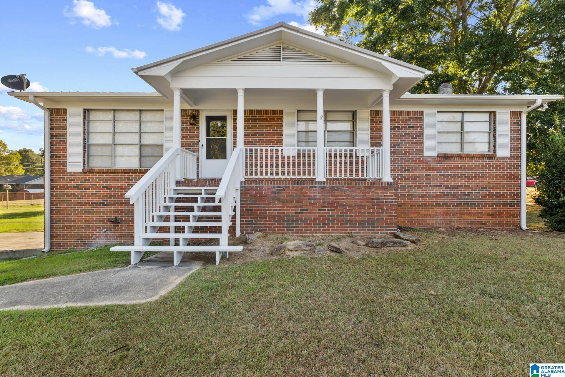 Sylvan Springs, AL 35118,254 WOODLAND WAY