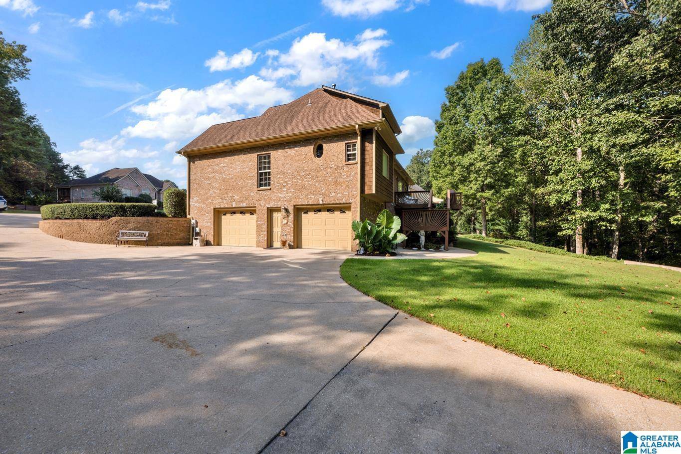 Hueytown, AL 35023,2685 CHESAPEAKE DRIVE