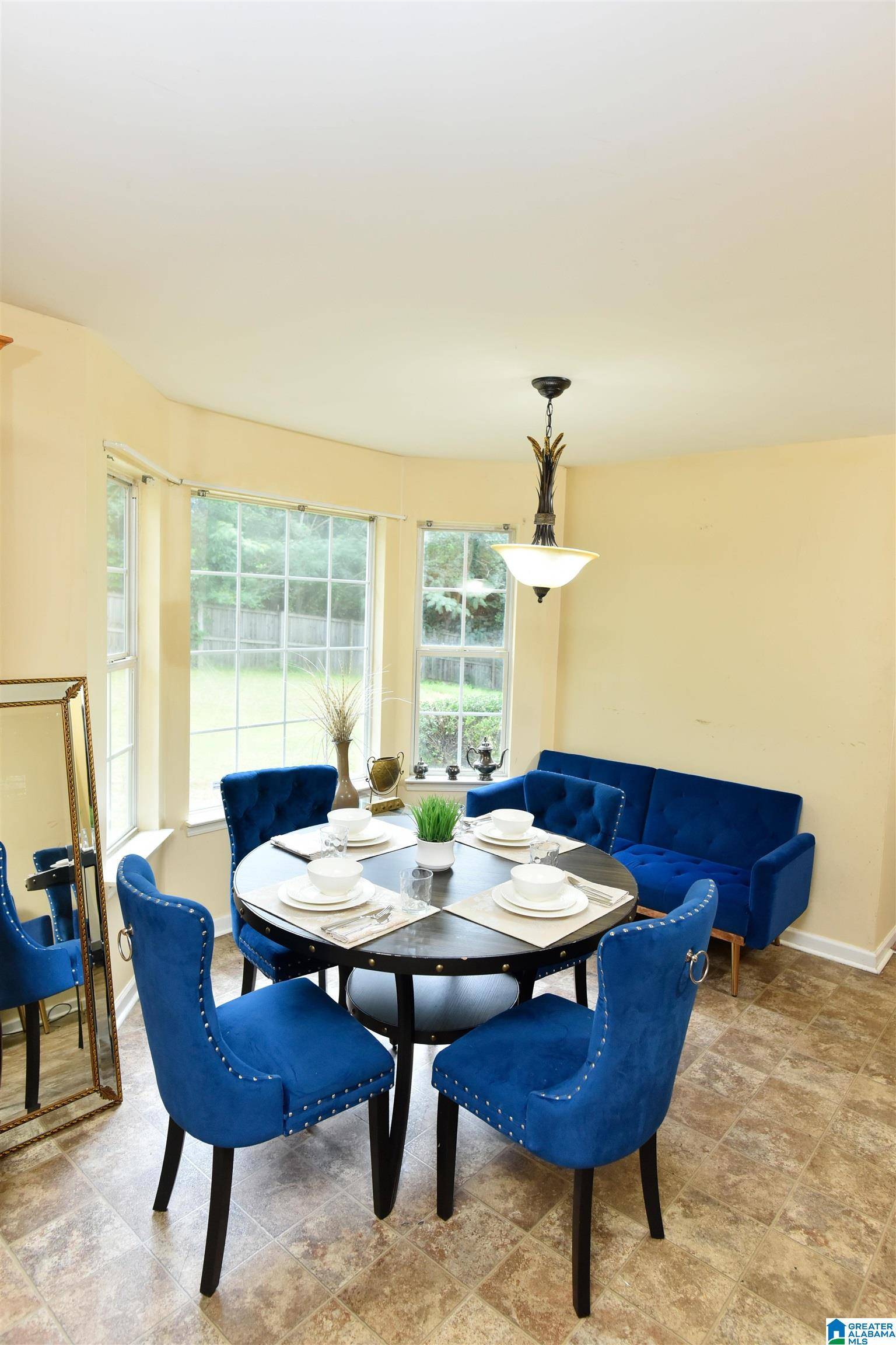 Pinson, AL 35126,5151 CIMMARON CIRCLE