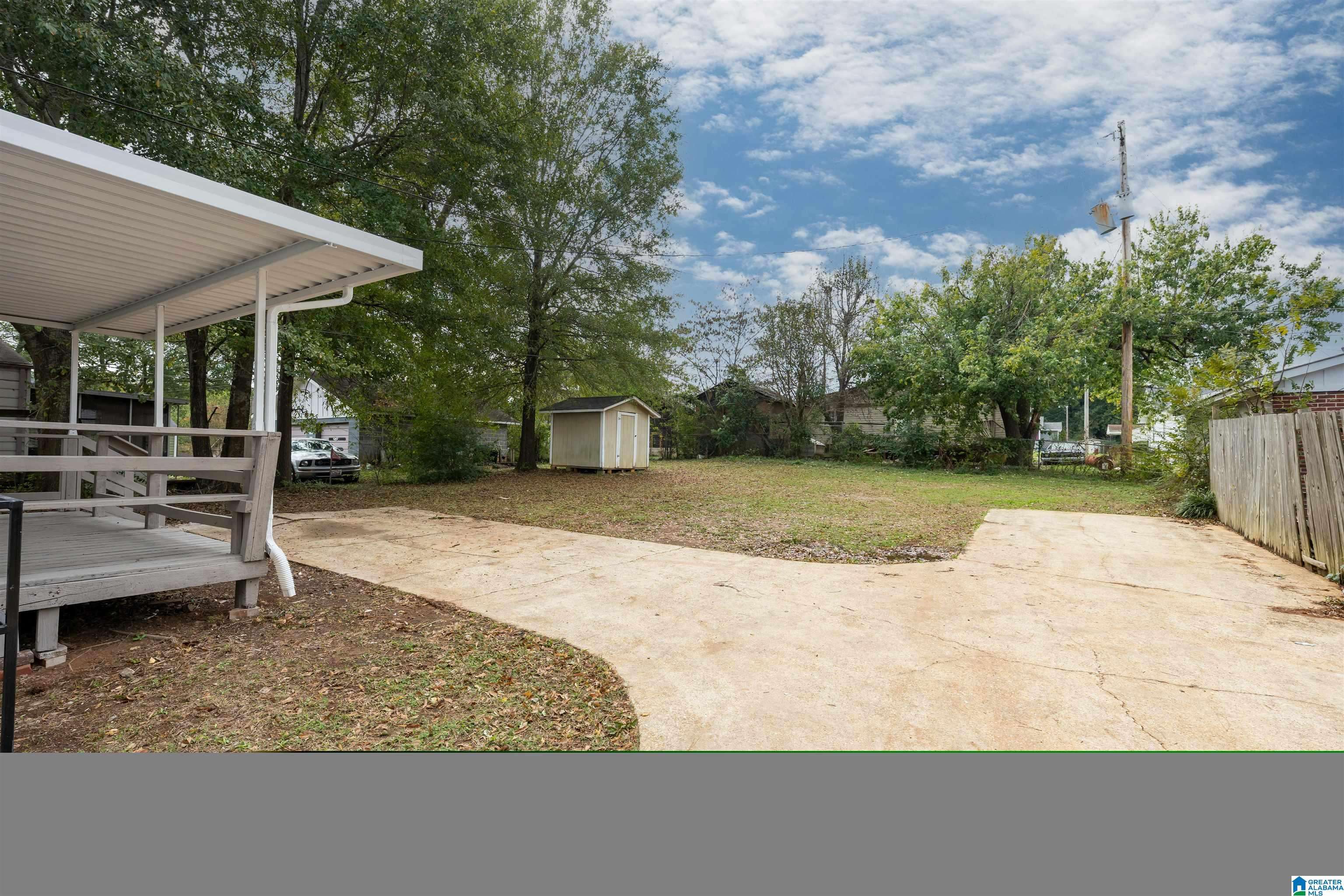 Bessemer, AL 35020,422 11TH STREET S