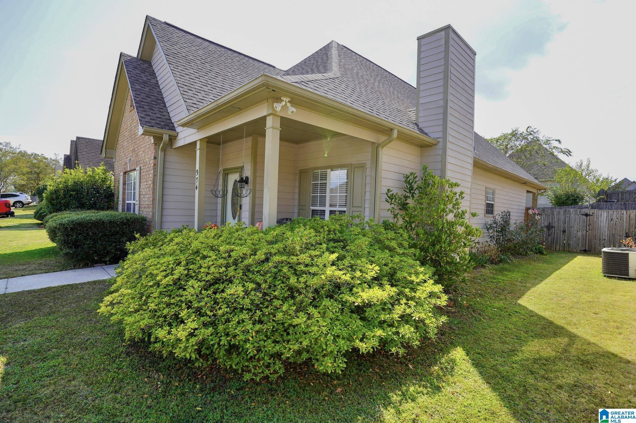 Calera, AL 35040,974 SAVANNAH LANE