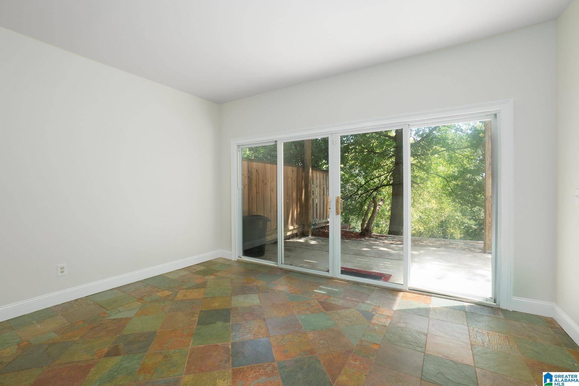 Birmingham, AL 35209,5541 HAMPTON HEIGHTS DRIVE