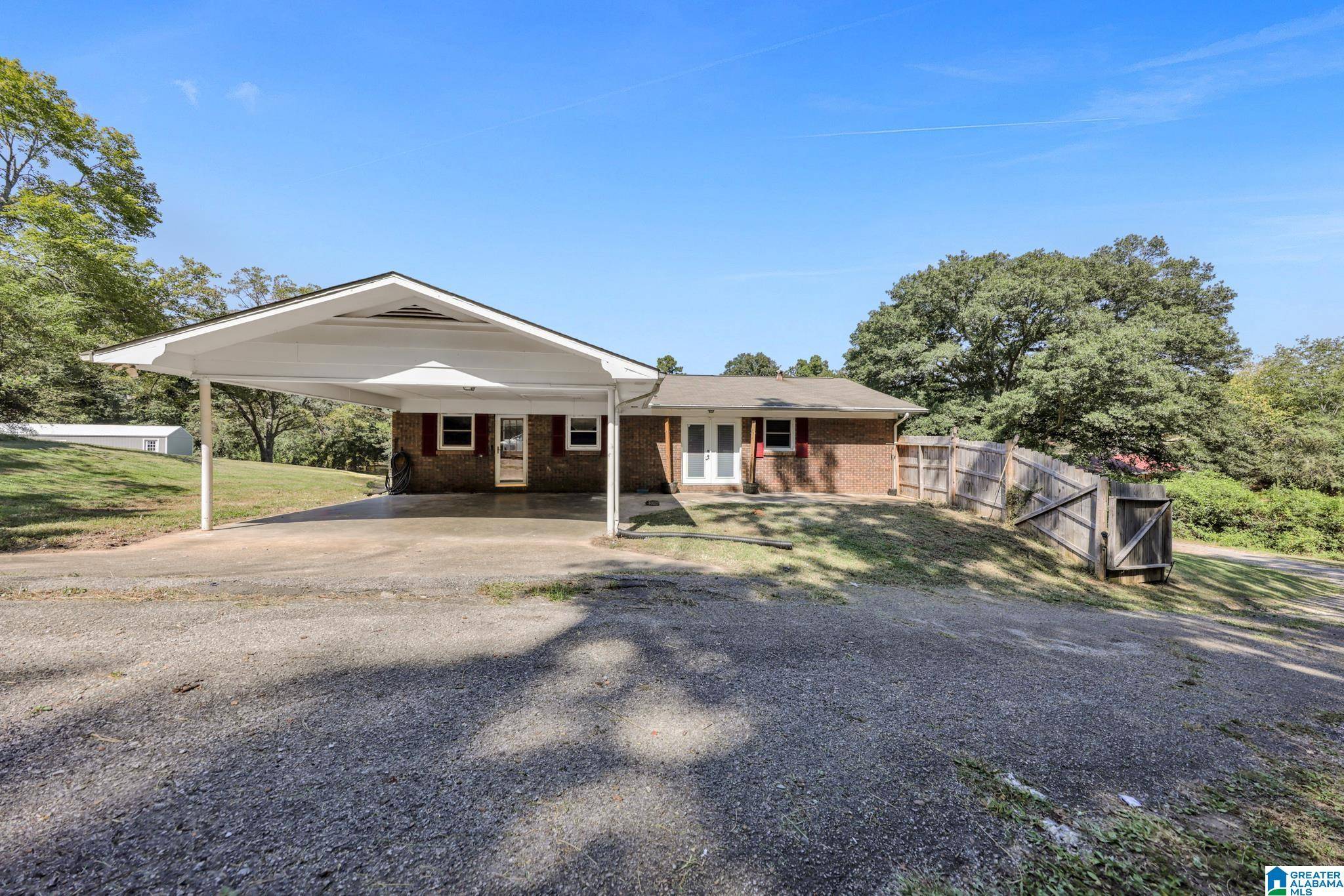 Anniston, AL 36206,712 WINDWOOD DRIVE