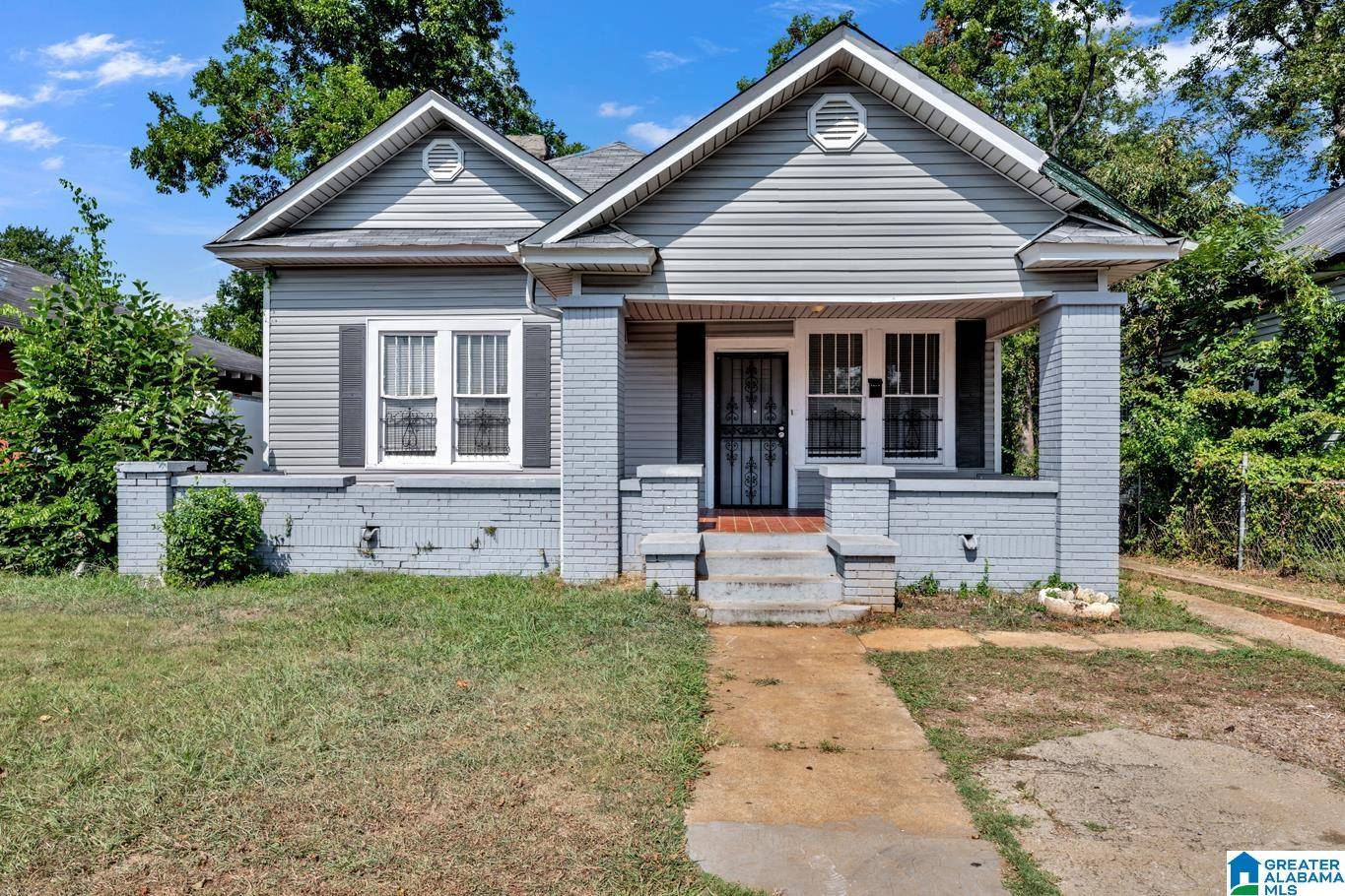 Birmingham, AL 35211,1672 SW TUSCALOOSA AVENUE SW