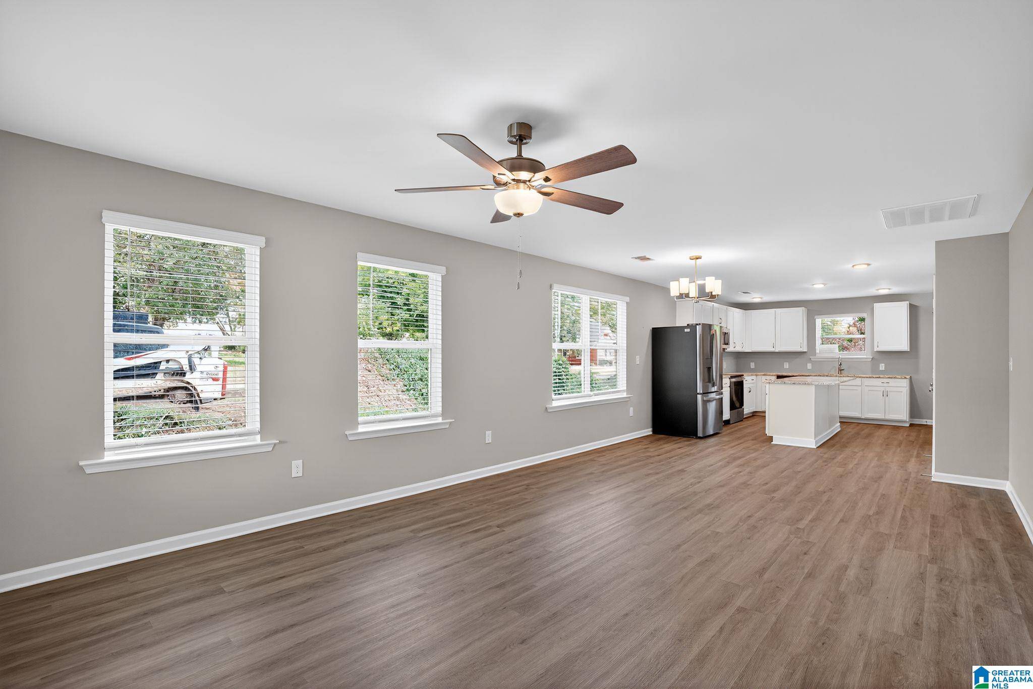 Birmingham, AL 35212,837 49TH STREET N