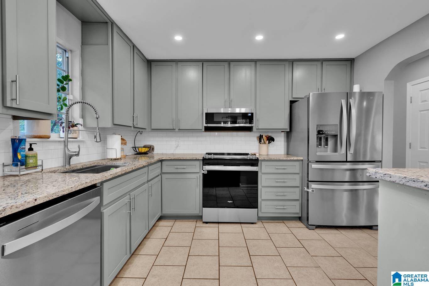 Gardendale, AL 35071,201 GARDENBROOK CIRCLE