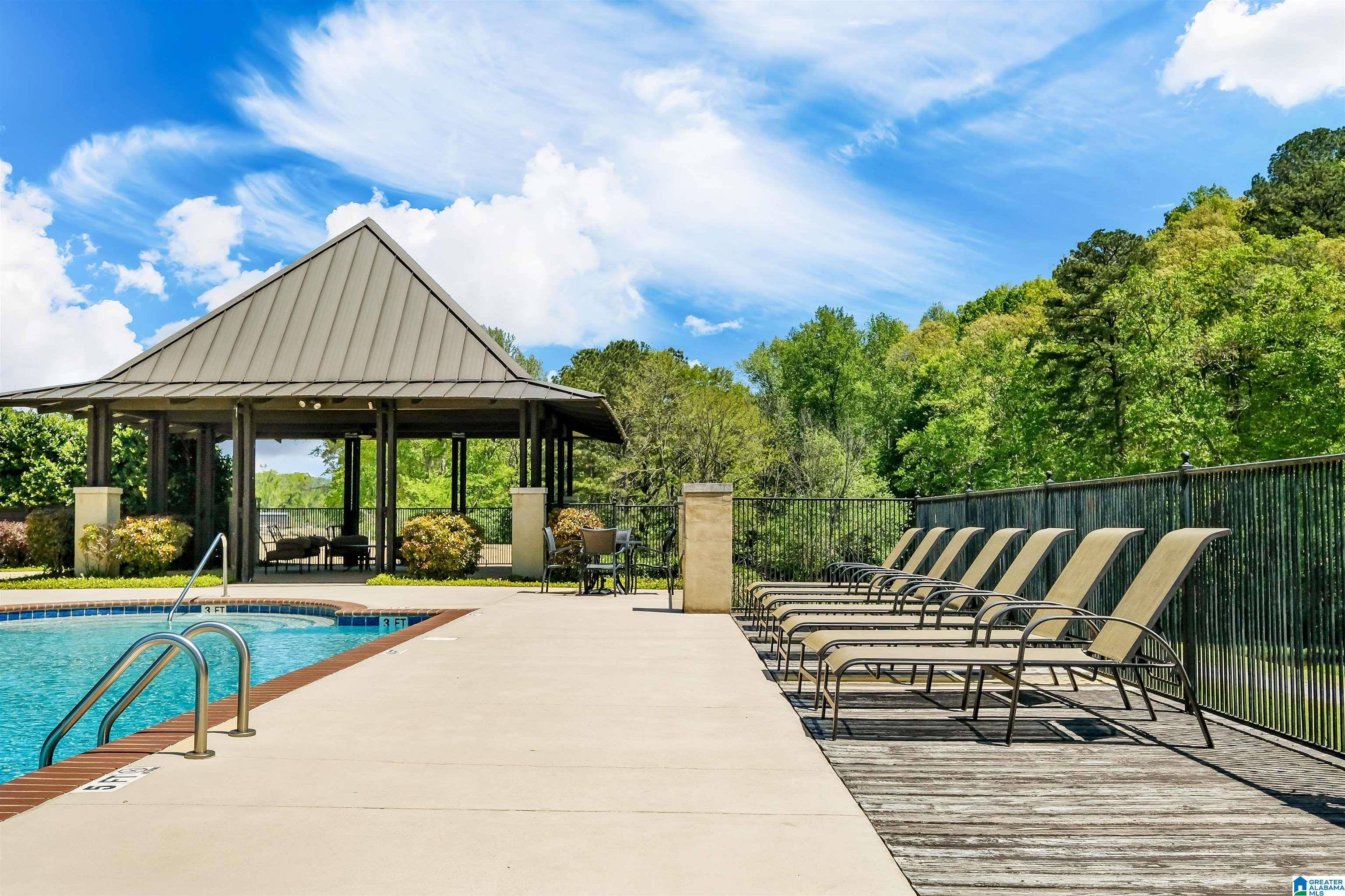Trussville, AL 35173,6675 SPRING STREET