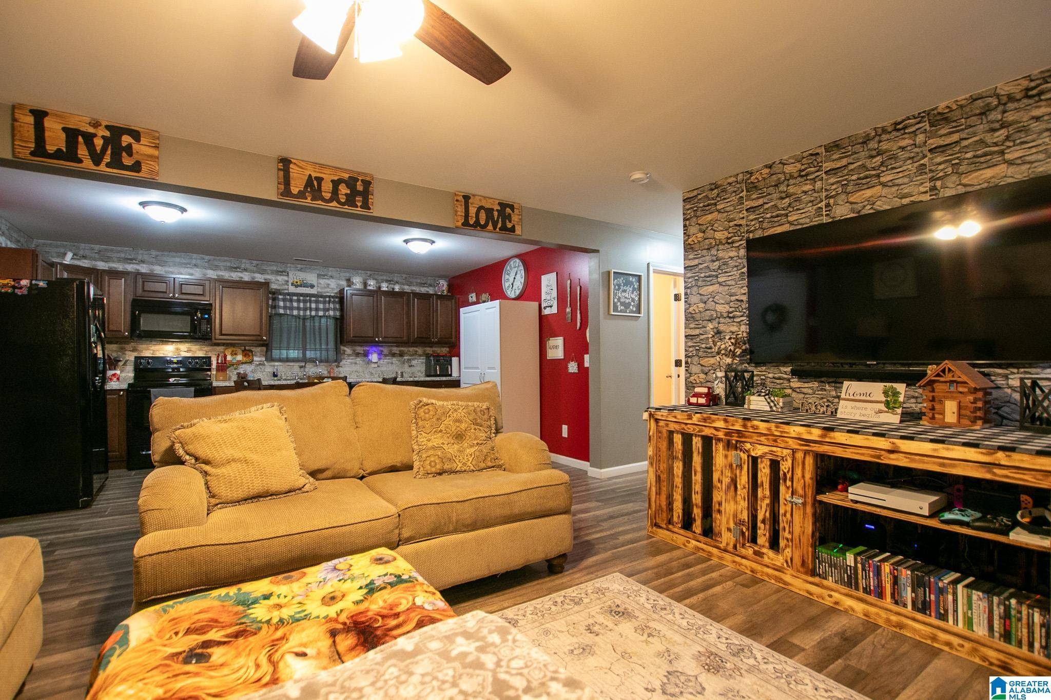 Sumiton, AL 35148,239 WESTBROOK STREET