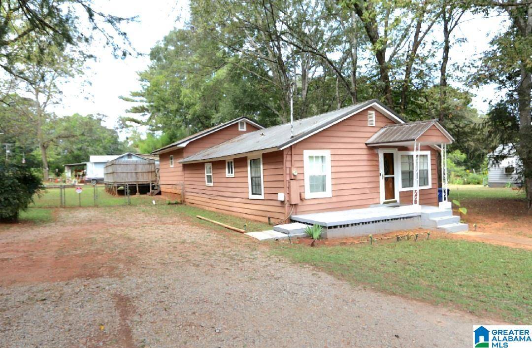 Talladega, AL 35160,885 ELM STREET