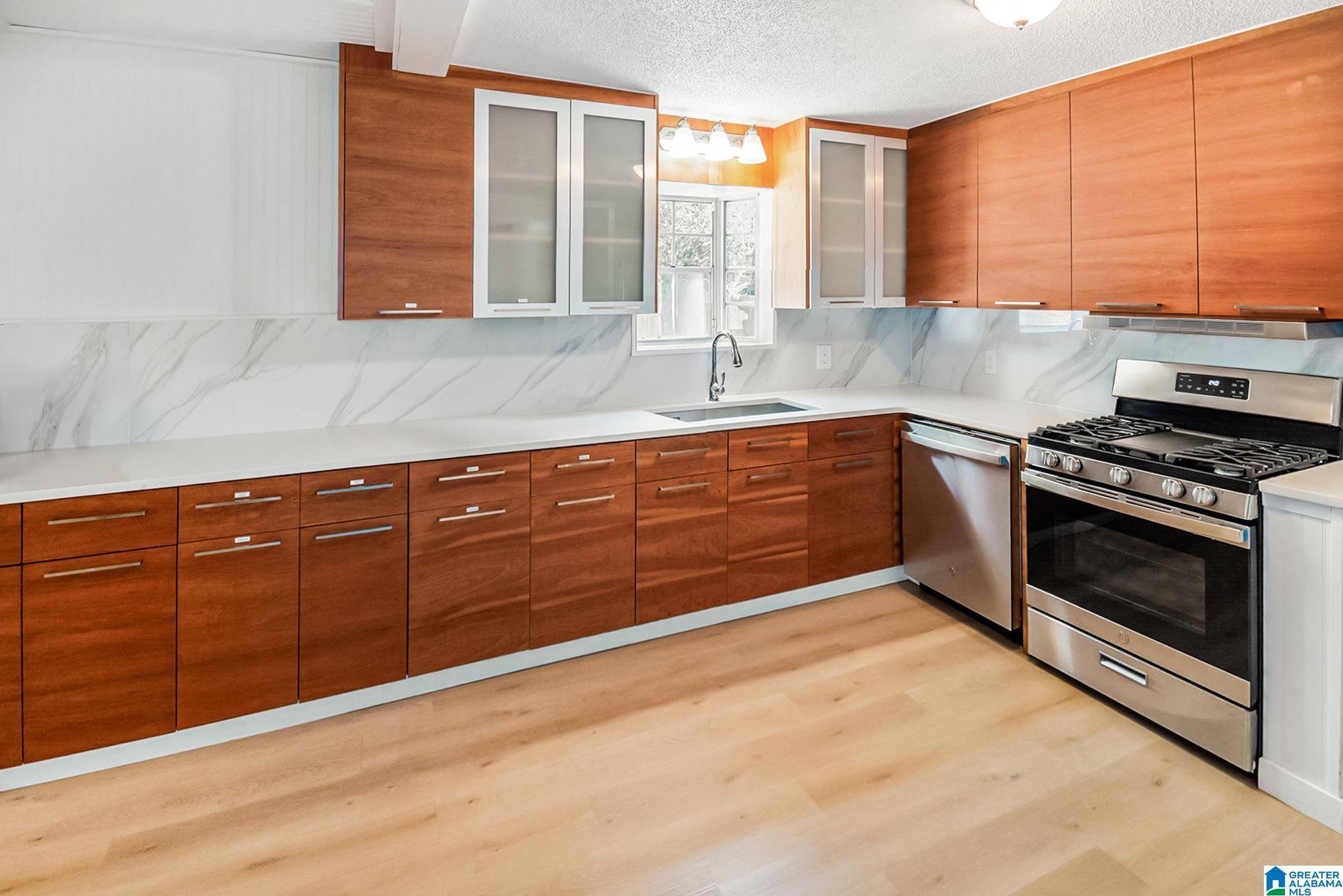 Hueytown, AL 35023,3364 WARRIOR RIVER ROAD