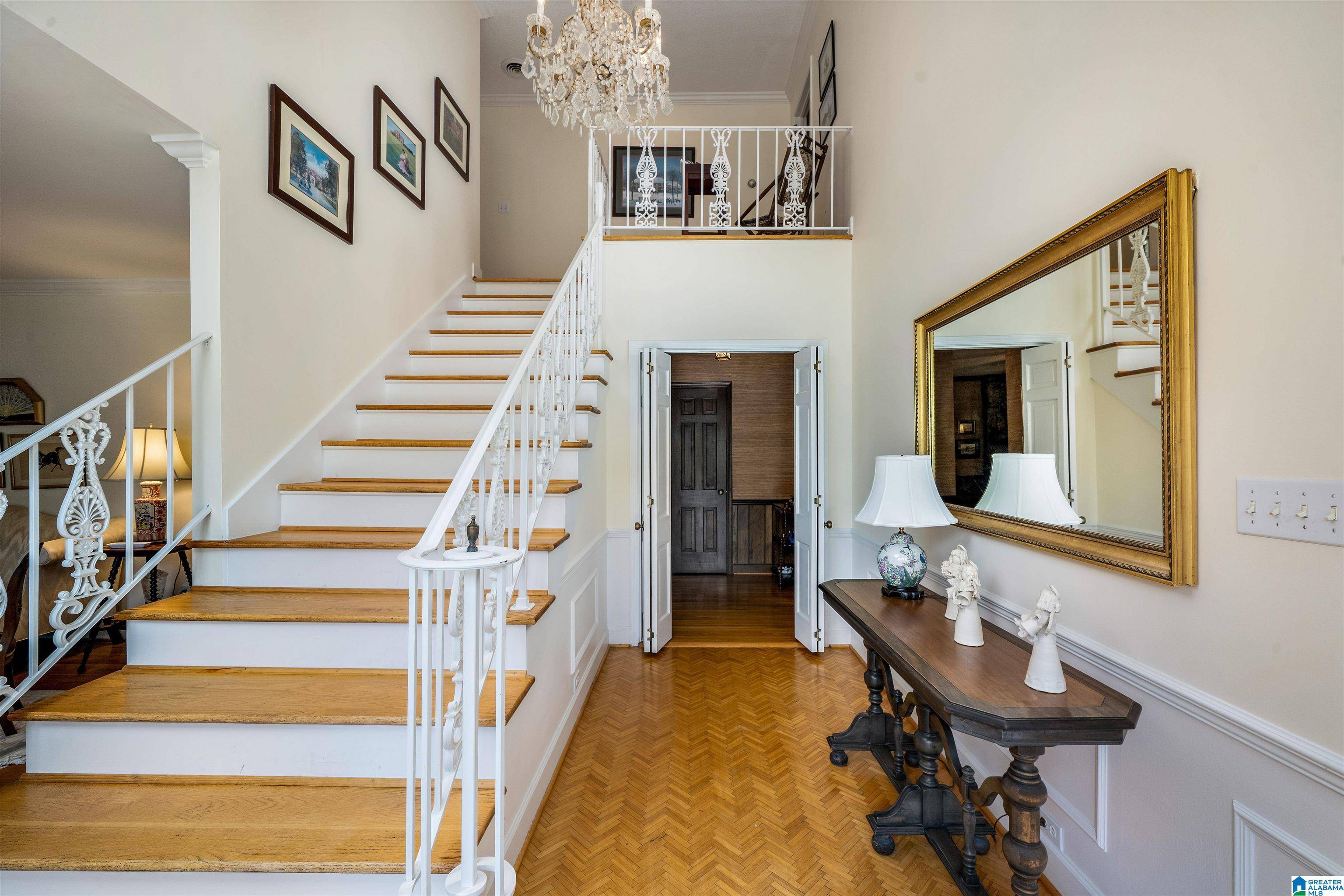Mountain Brook, AL 35223,3526 BETHUNE DRIVE