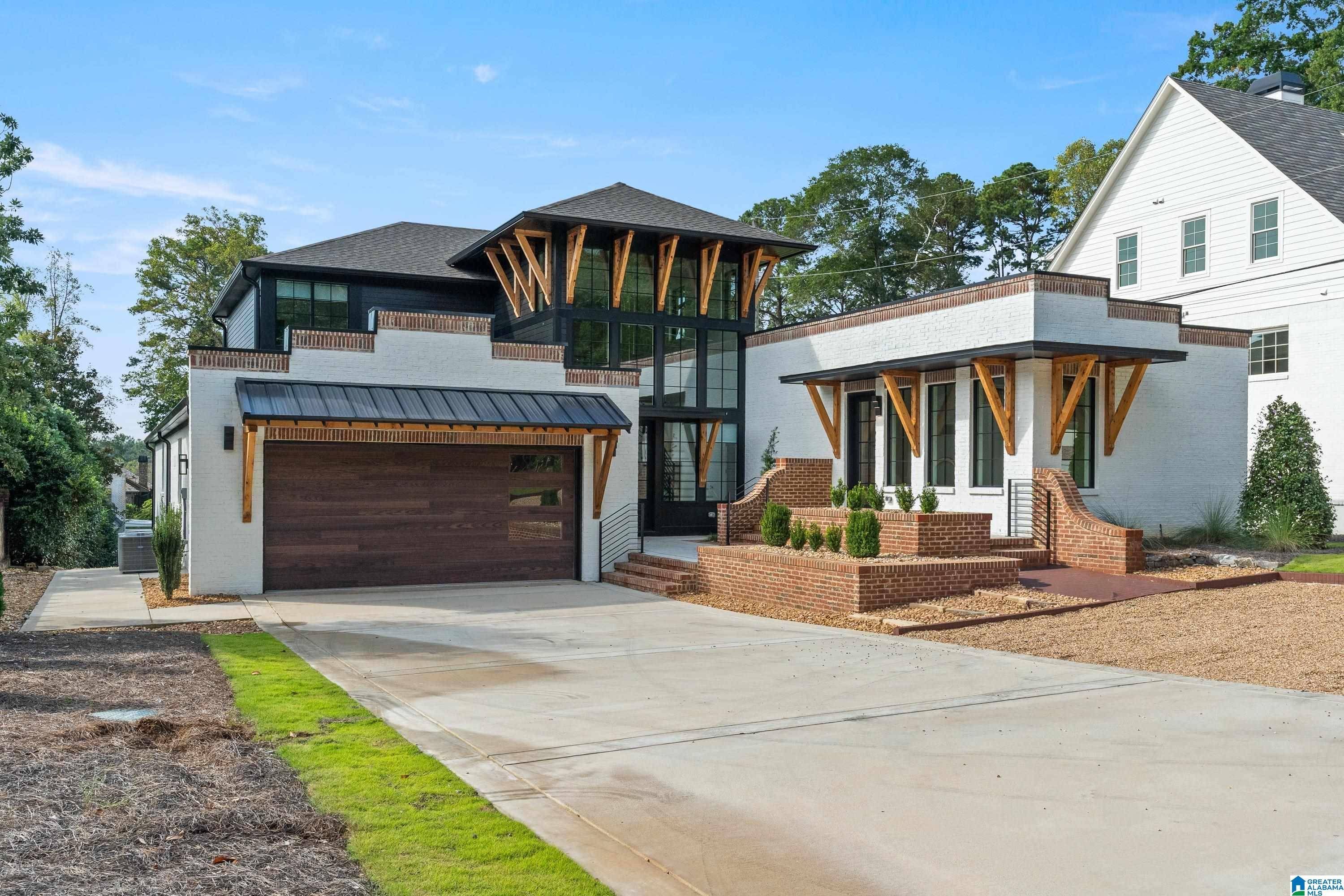 Birmingham, AL 35243,2815 GREEN VALLEY ROAD