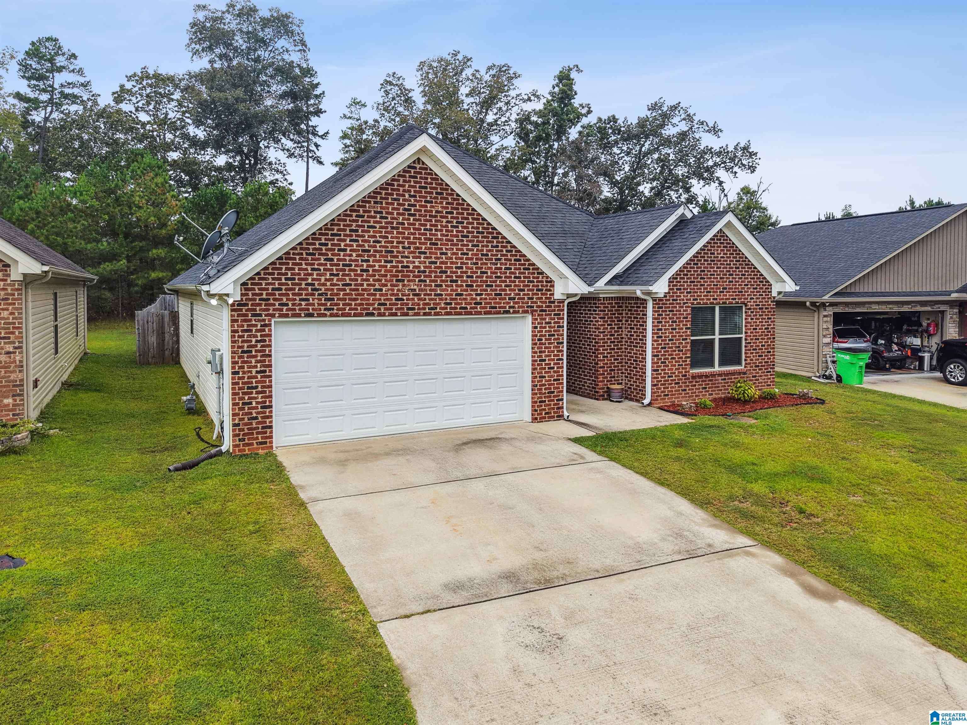 Odenville, AL 35120,922 BROOKSTONE PLACE