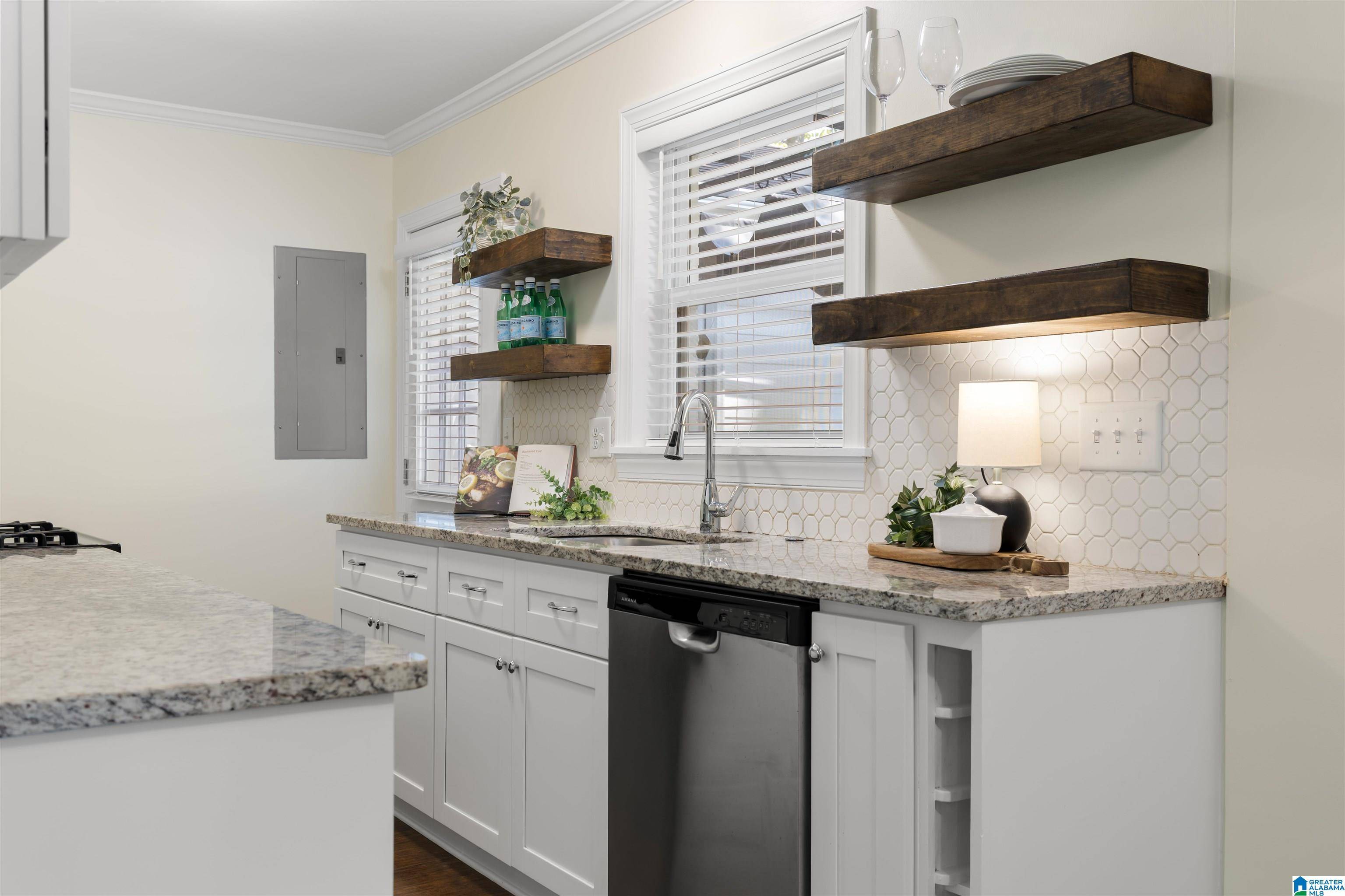 Birmingham, AL 35222,4209 7TH AVENUE S