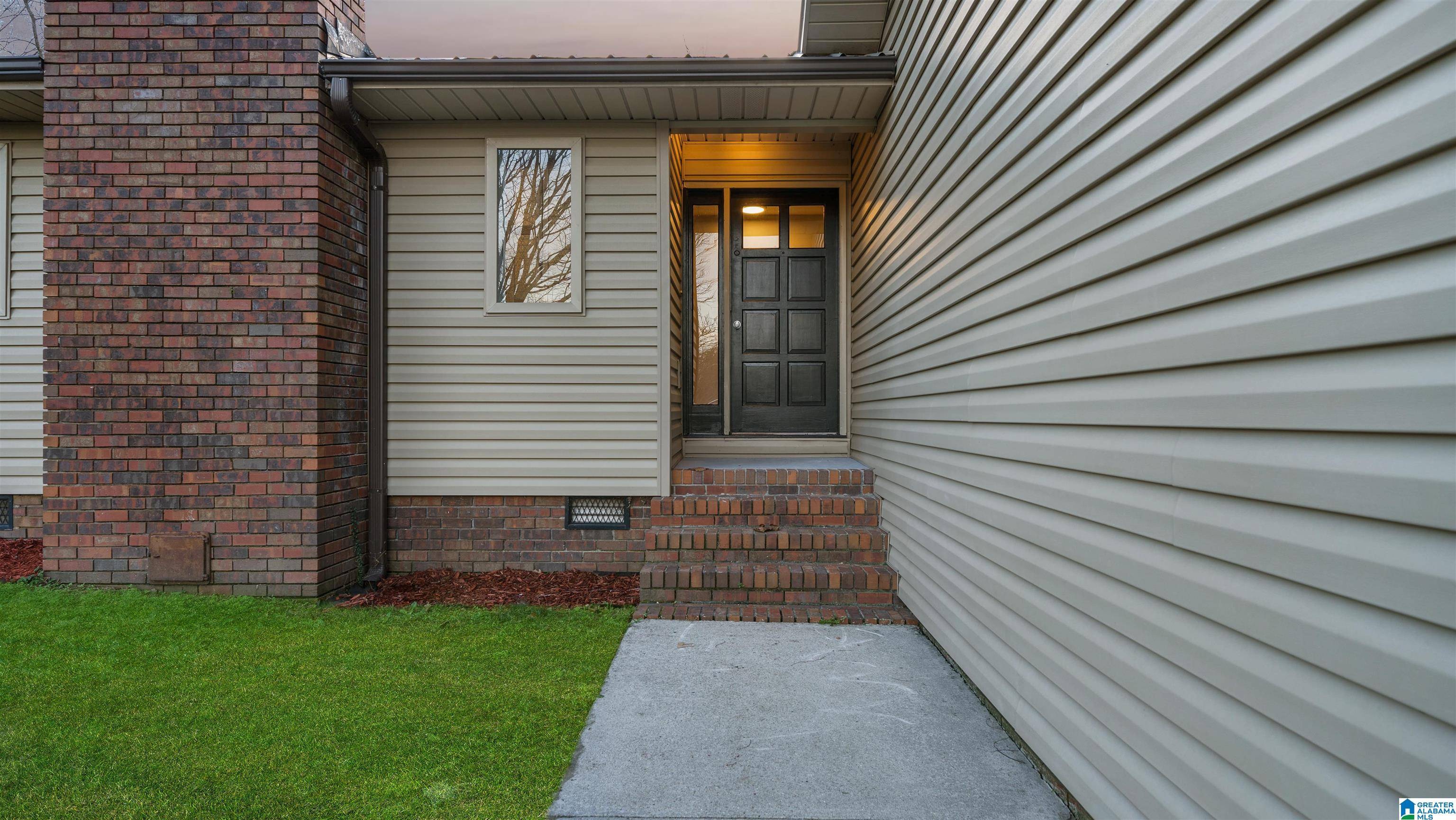 Jacksonville, AL 36265,709 5TH AVENUE NE