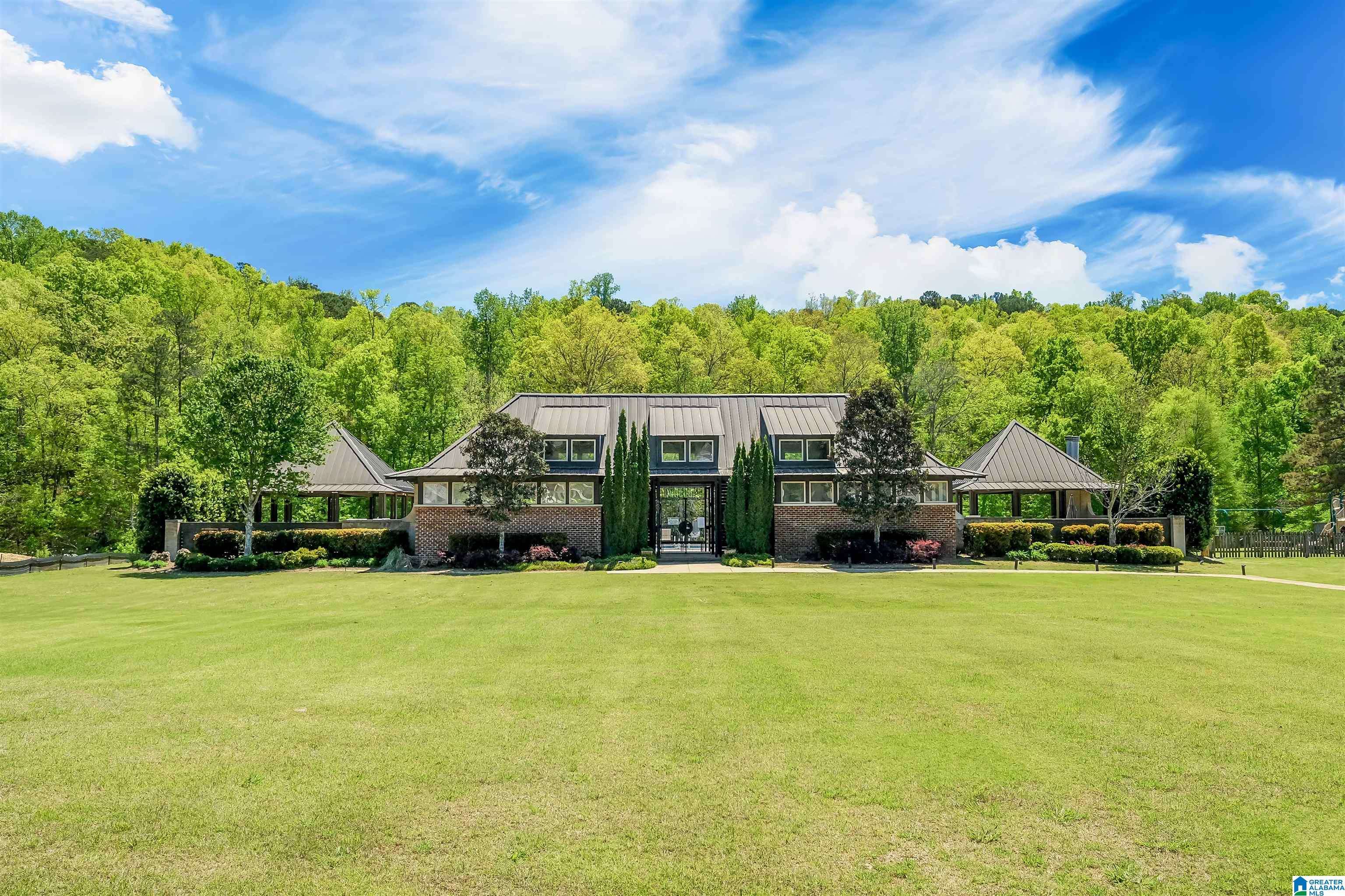 Trussville, AL 35173,6695 SPRING STREET