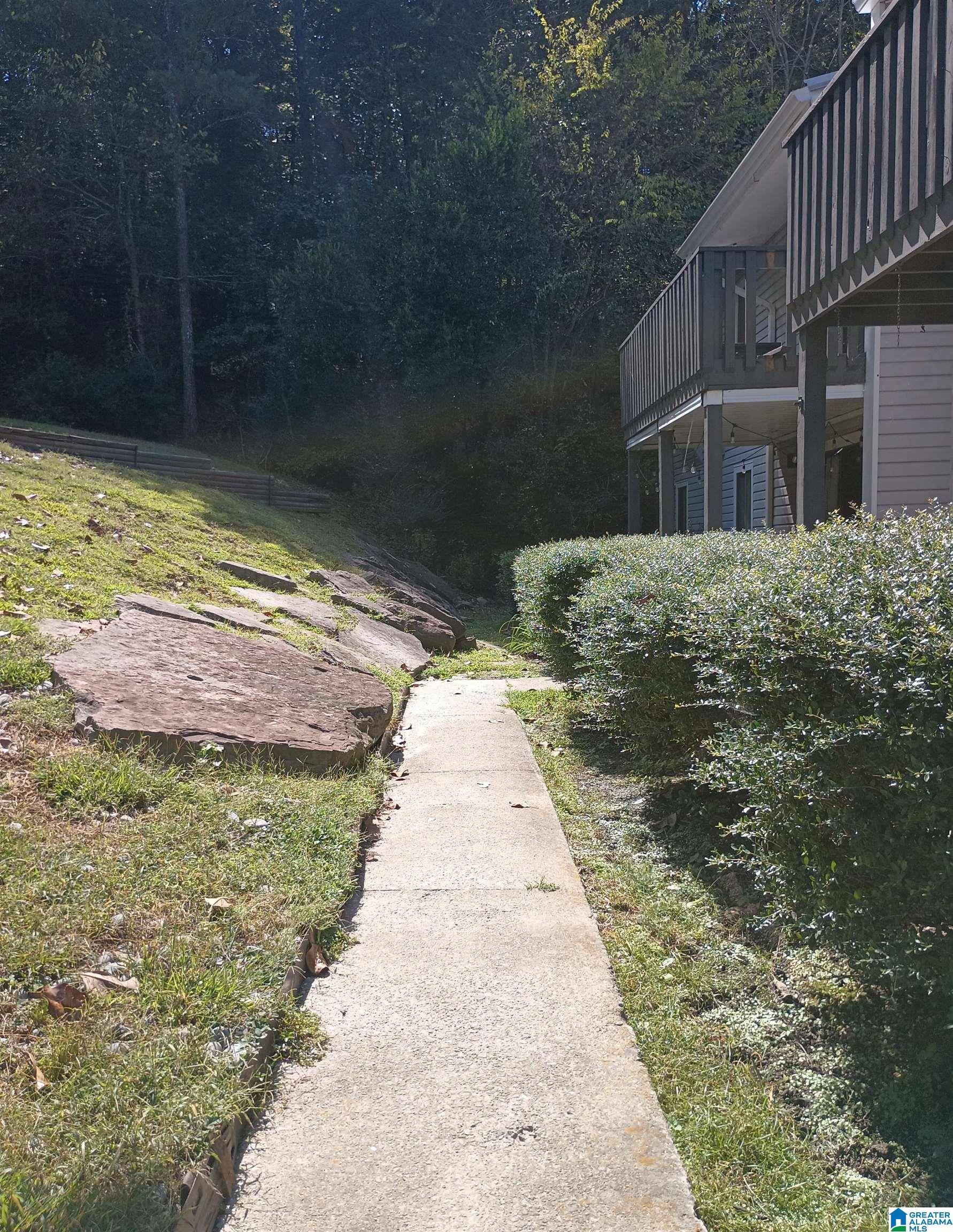 Homewood, AL 35216,1202 WOODLAND VILLAGE #1202