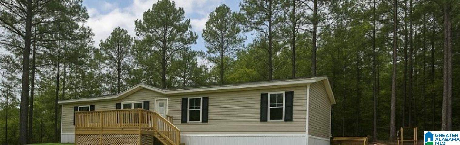 West Blocton, AL 35184,605 GREENTREE DRIVE