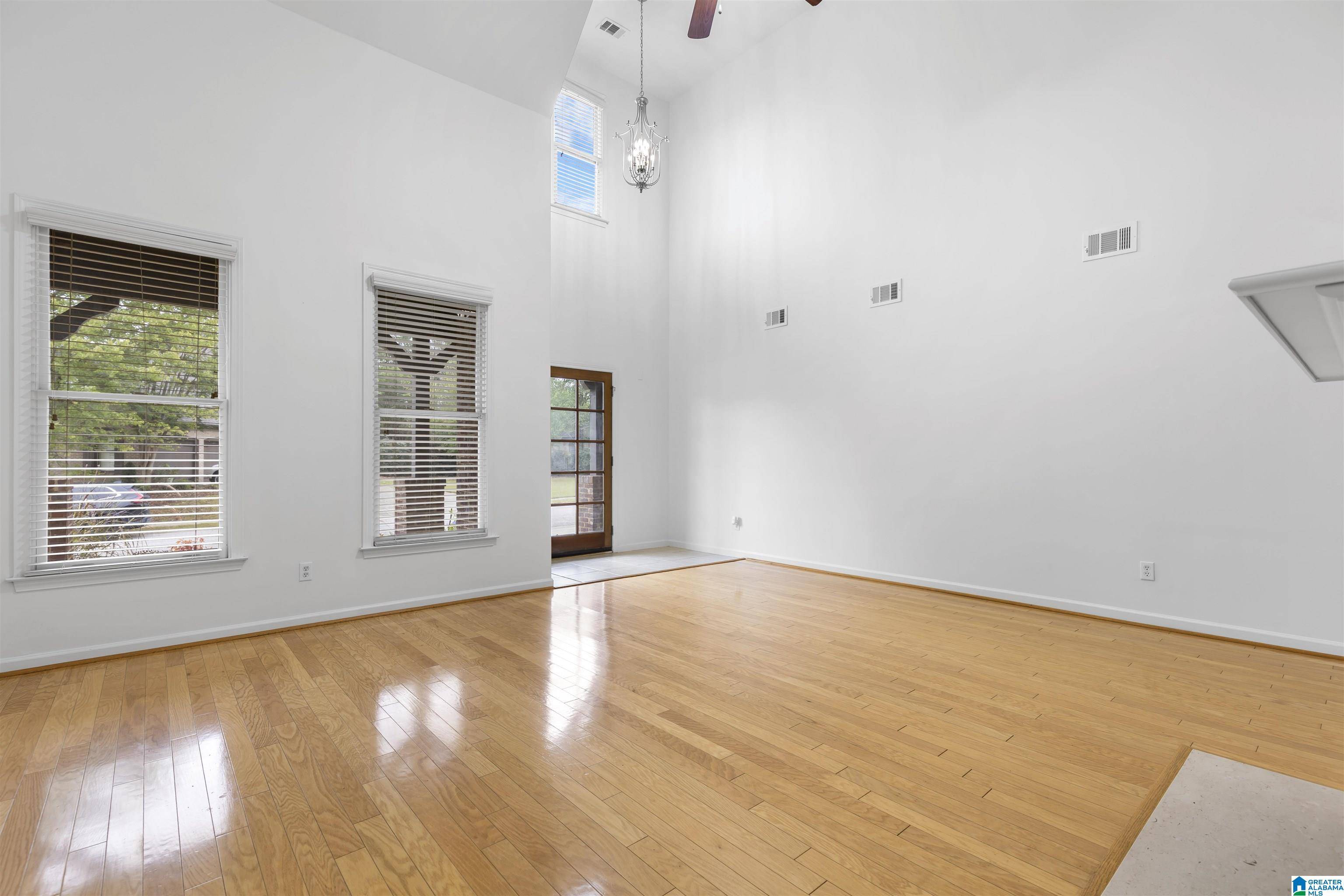 Hoover, AL 35226,2297 ABBEYGLEN LANE