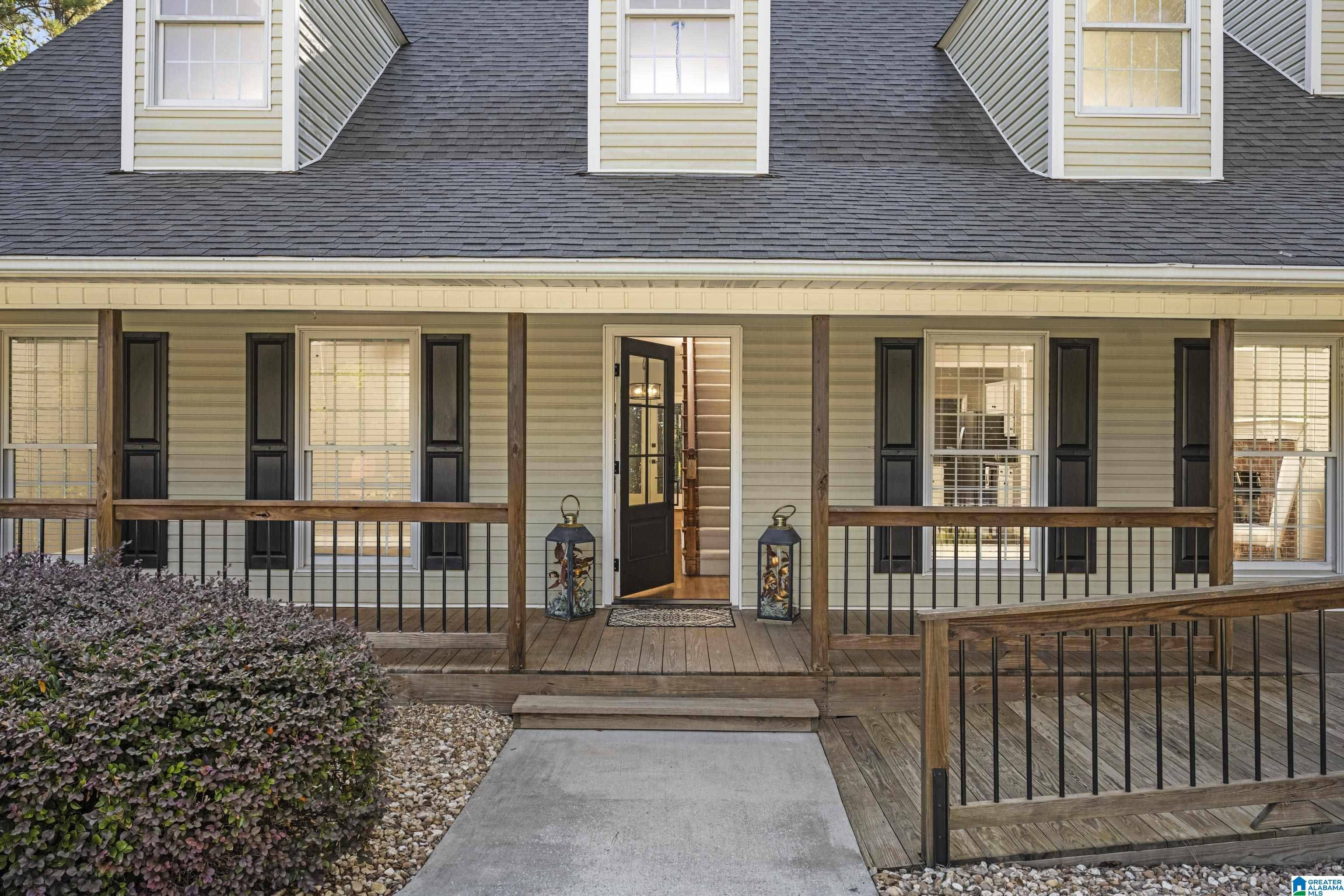 Calera, AL 35040,1 DOGWOOD DRIVE