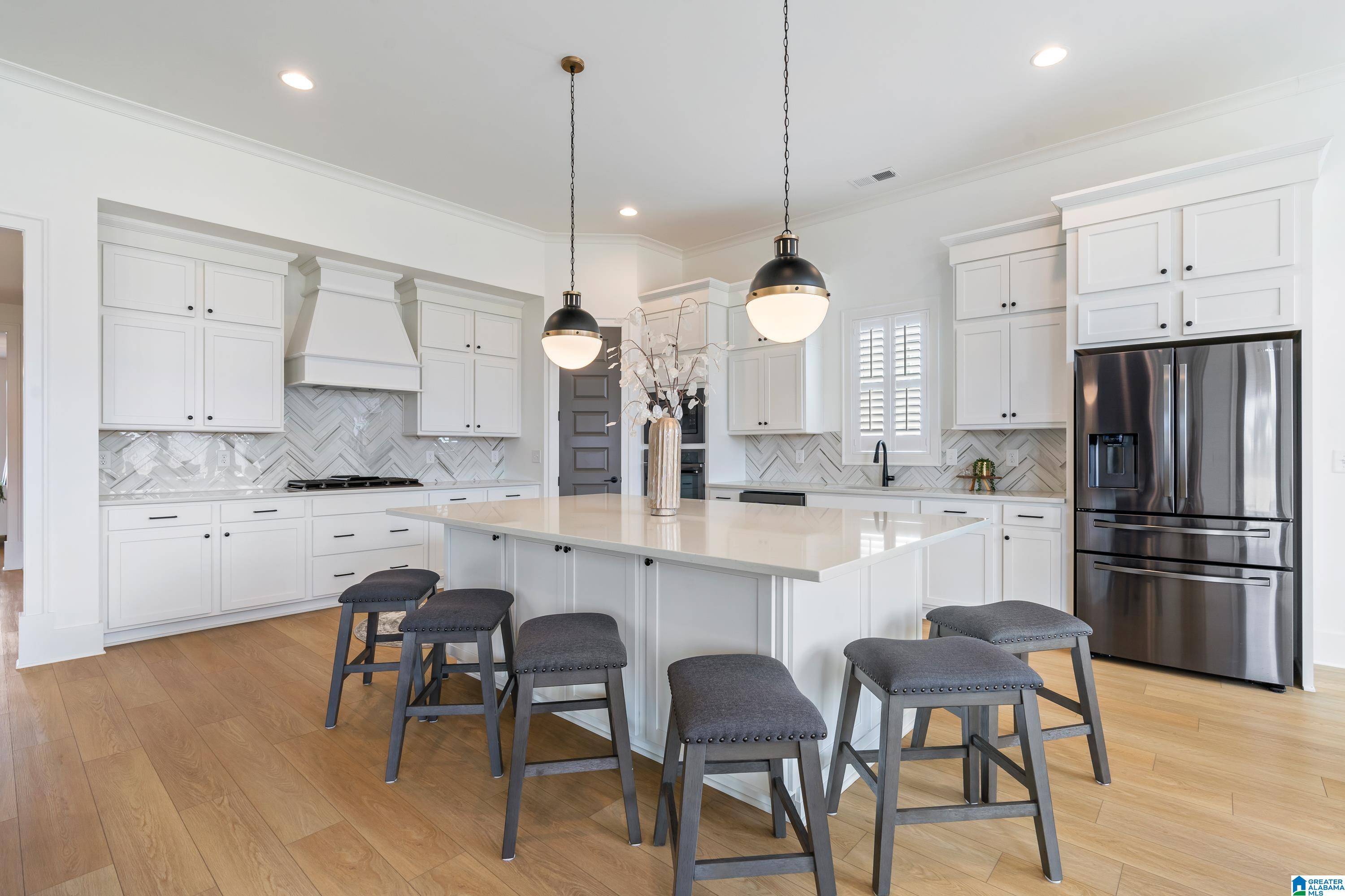 Hoover, AL 35244,2861 BLACKRIDGE WAY