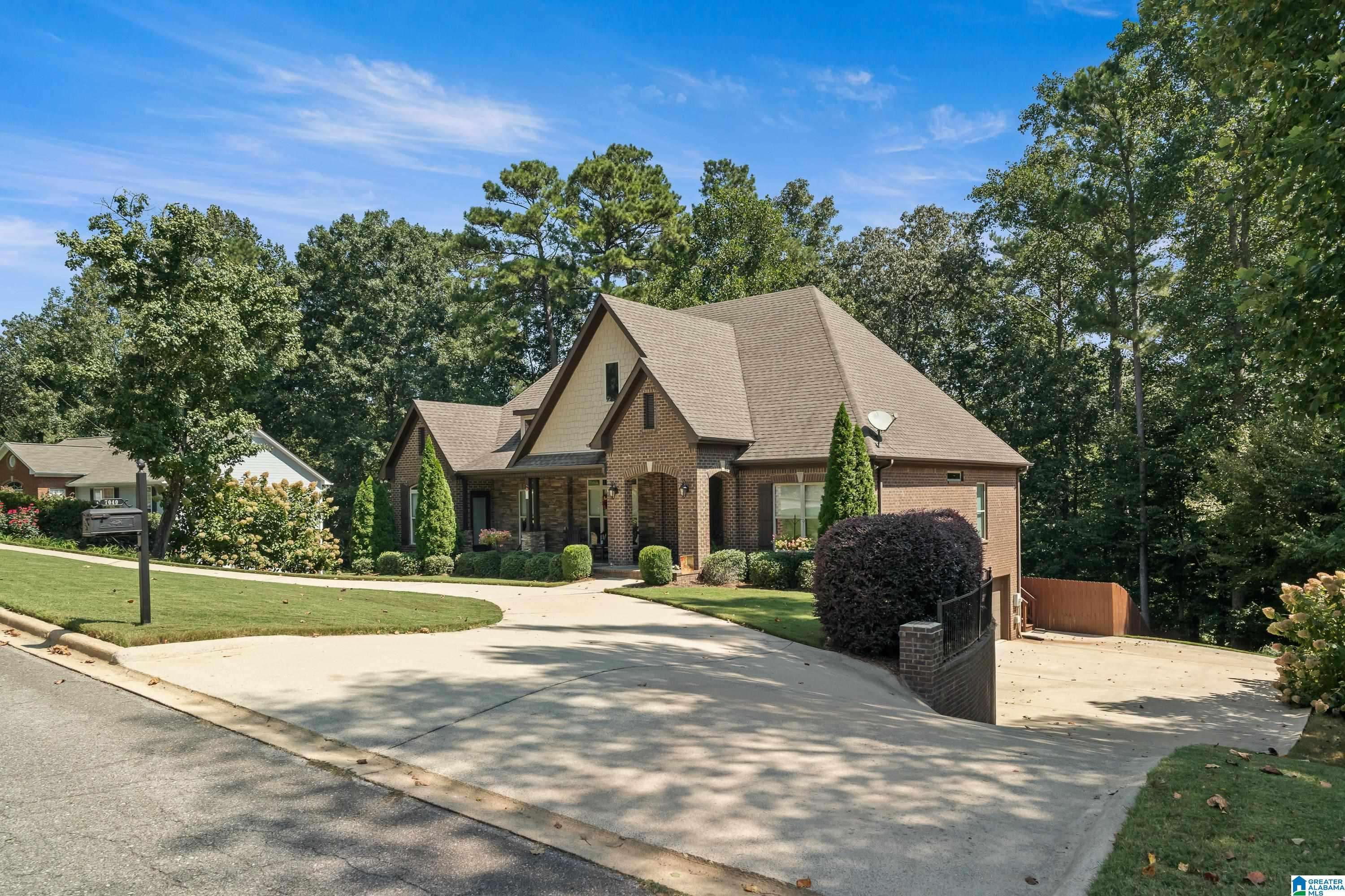 Trussville, AL 35173,7040 FOX CREEK DRIVE