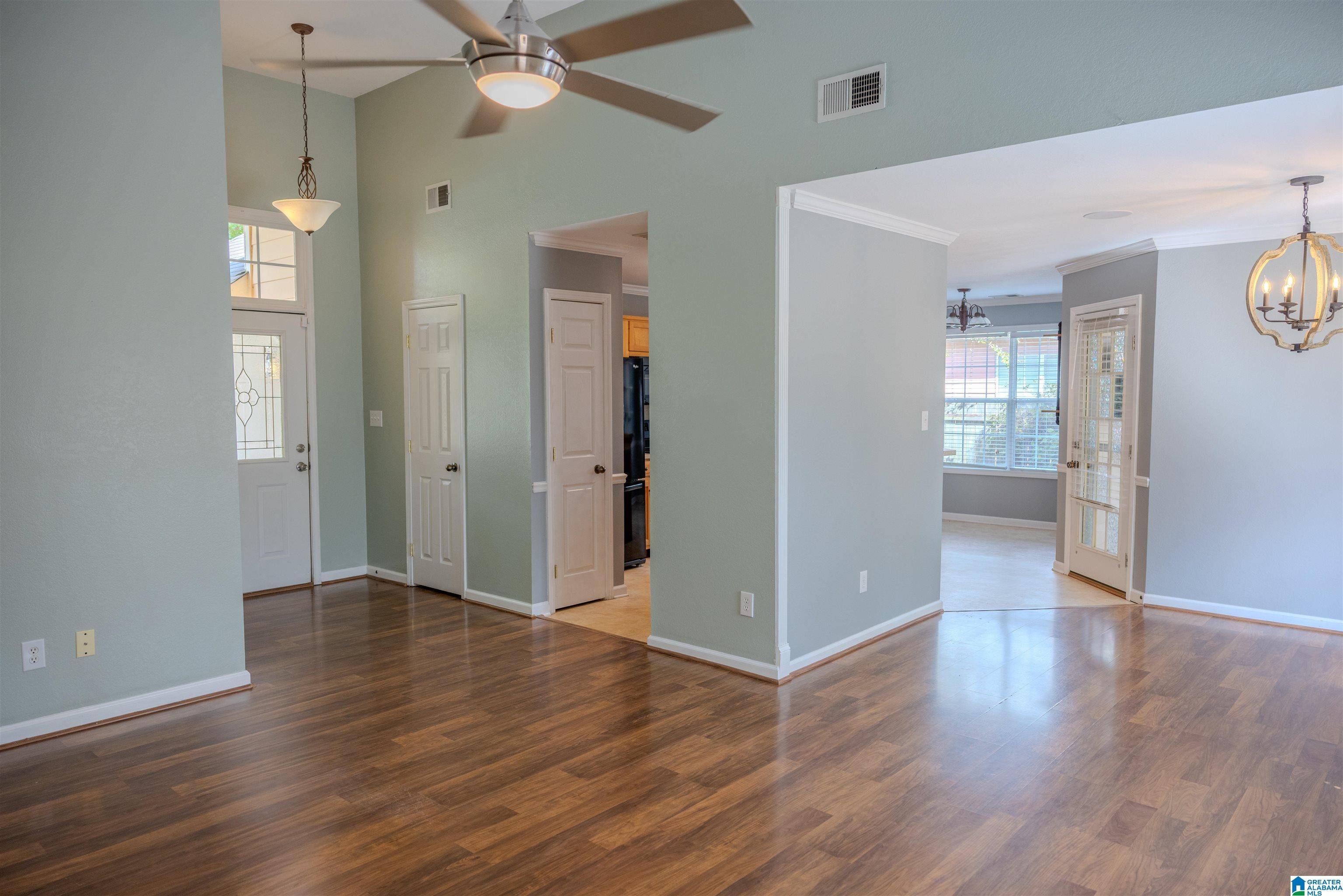 Calera, AL 35040,127 SUNSET LANE