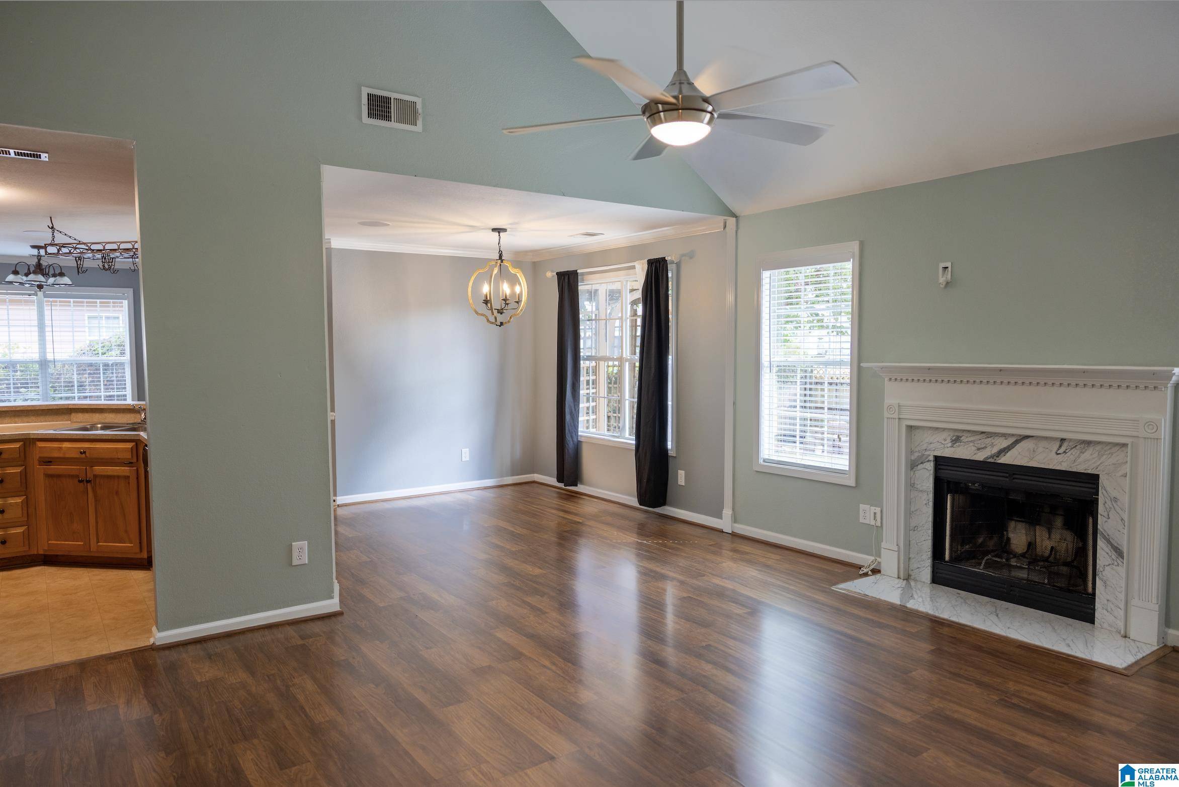 Calera, AL 35040,127 SUNSET LANE