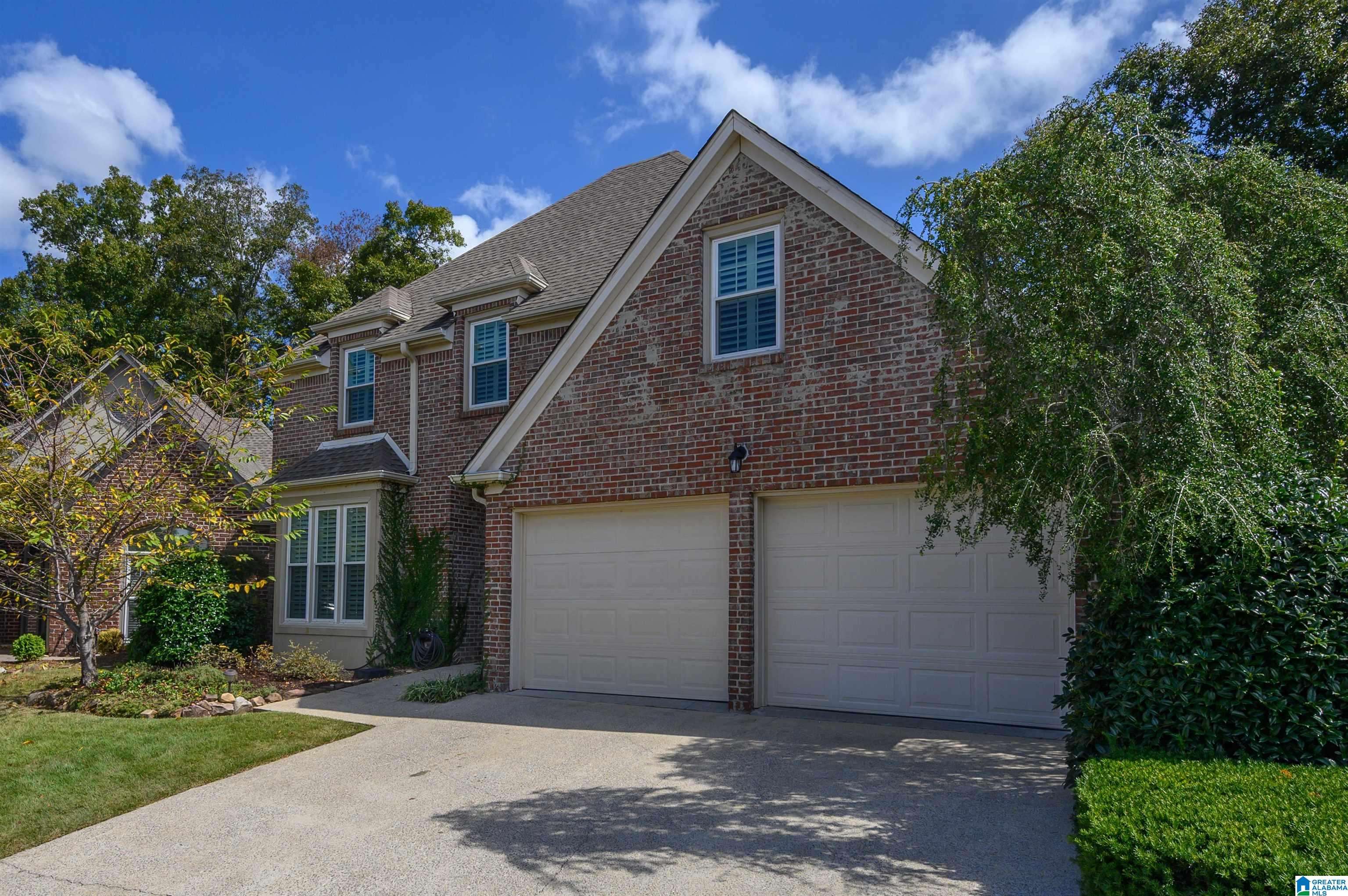 Vestavia Hills, AL 35216,2229 STERLING RIDGE CIRCLE