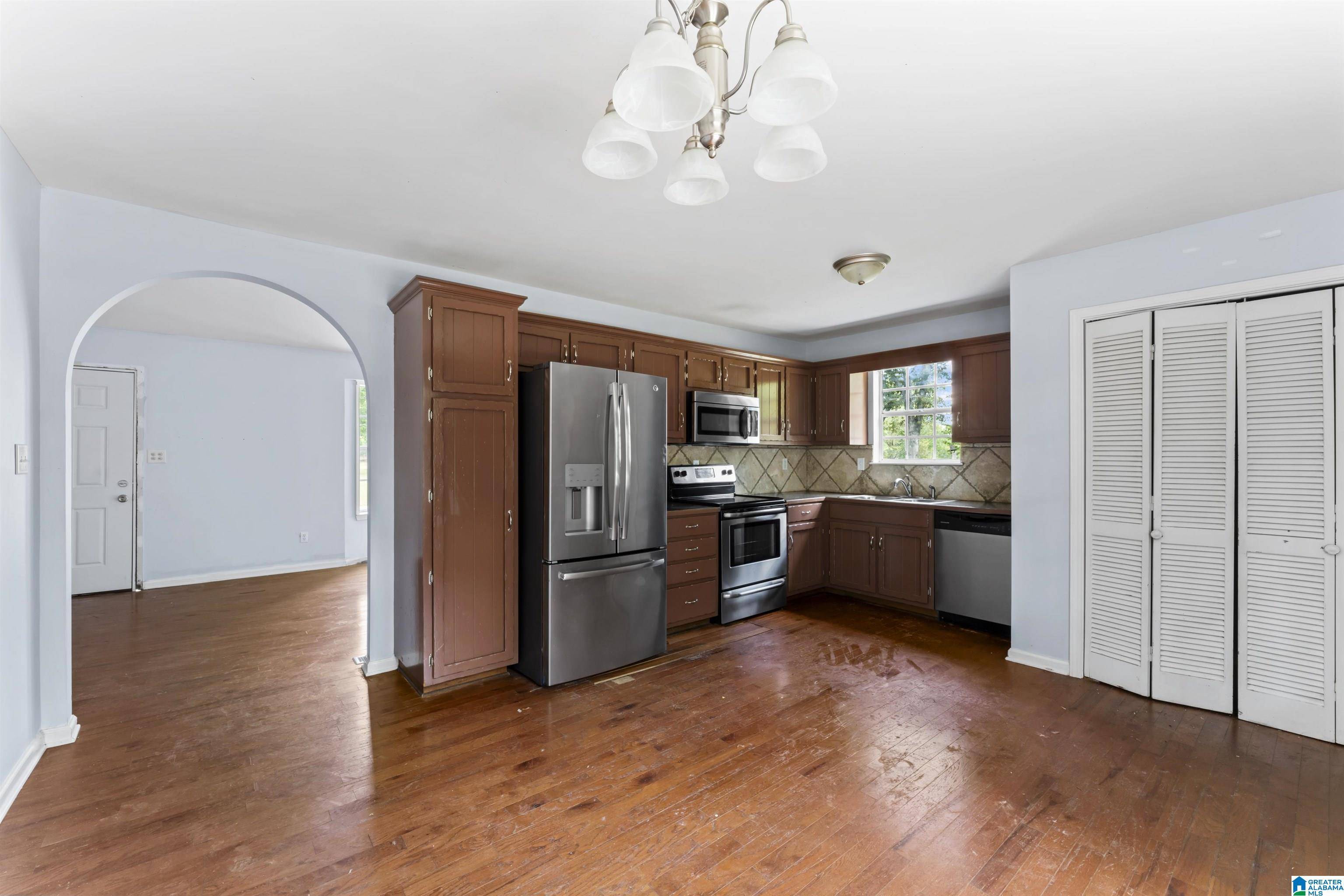 Pinson, AL 35126,6839 BRIARWOOD DRIVE