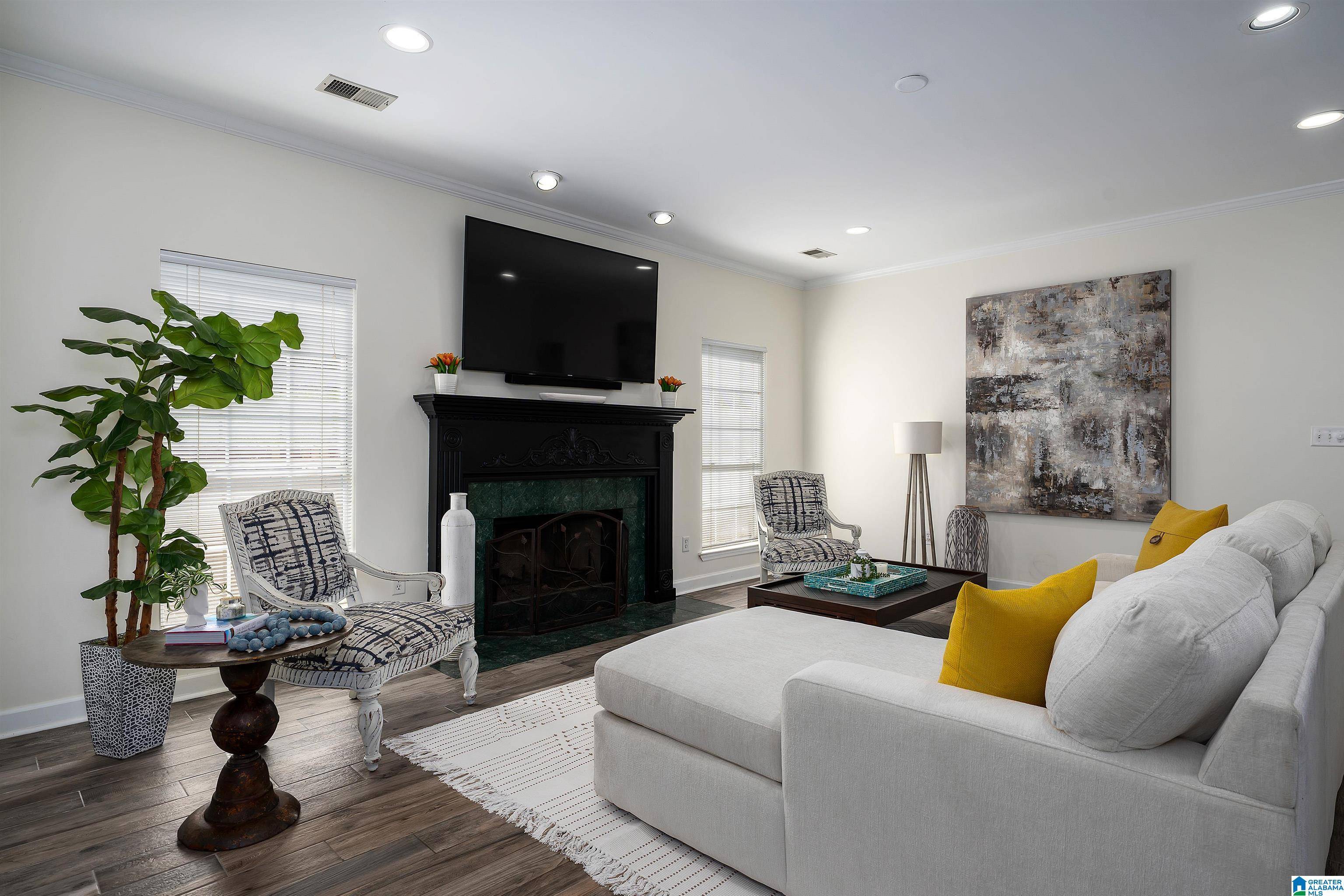 Hoover, AL 35226,752 RIDGE WAY CIRCLE